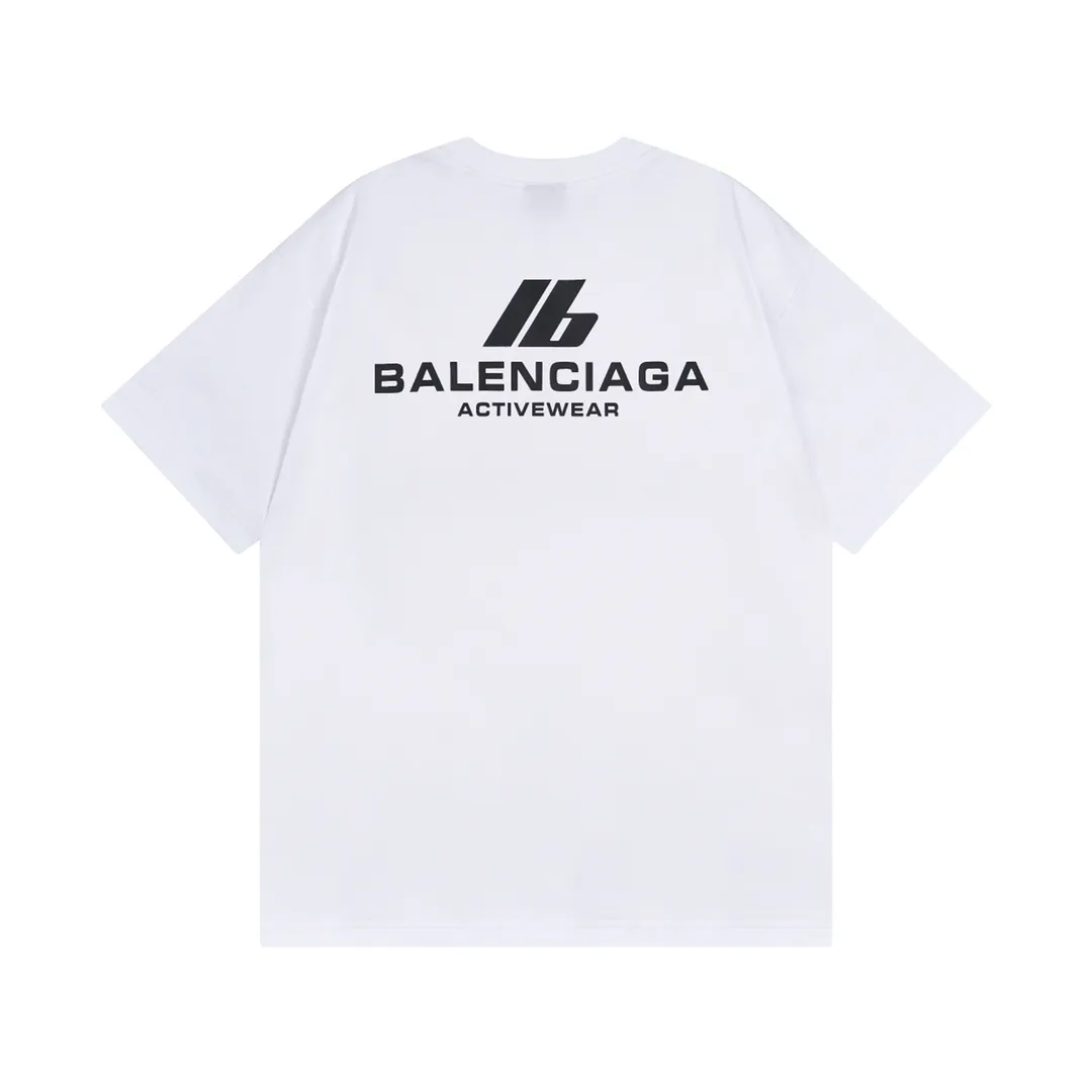 🅿️170 detailed pictures [Top version. Official website quality] BALENCI*GA/Paris. 2024 new style. New LOGO front and back printed short-sleeved T-shirt, brick cabinet synchronization. Genuine product developed at the first time, happy to print and compare! The fabric is made of Paris ZP custom-woven and dyed cotton double yarn. Weighing 260 grams, the cloth surface is clean. The cloth pattern is clear, soft and comfortable. The threads are dyed with no color difference. The classic LOGO is printed using environmentally friendly imported materials, with clear letters and a three-dimensional effect. Restore the brick cabinet. Different market currency, welcome to compare, the version adopts OS loose shoulder version. Same style for men and women Coding: BL223312 Color: black, white Size: XS to L