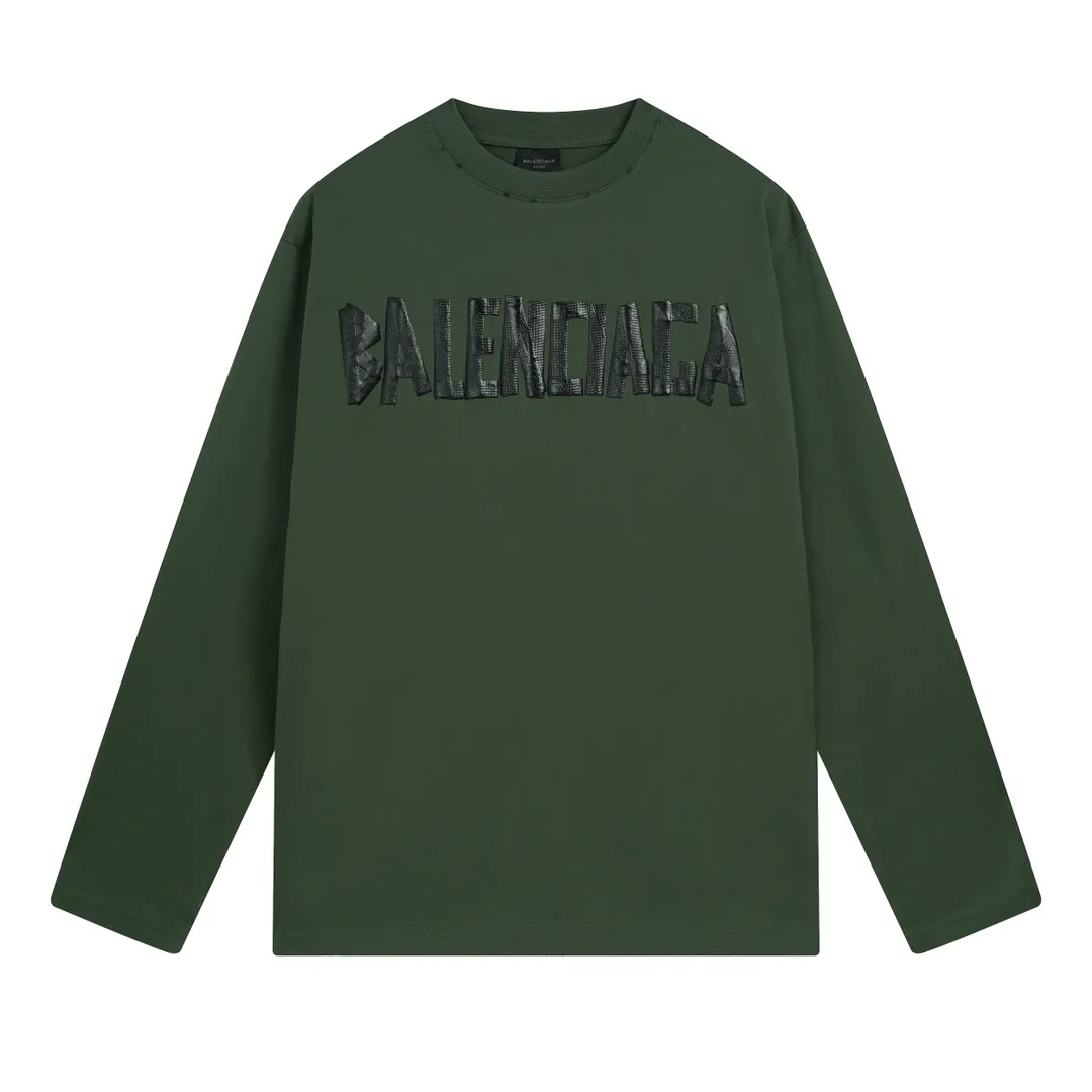 🅿️250 BALENCI*GA Paris tape series printed washed distressed long sleeves. The fabric is made of 280g Paris-specific double yarns*high weight 1:1 double yarn rib. The front and rear panels are made of imported Kornray machine direct-injection printing technology. Distressing + multi-position cutting and wear-making process. Two high-temperature shaping washes. os dropped shoulders and loose version. Same style for men and women -Color: off-white, iron gray, burgundy, green, black blue, fog blue -SIZE: XS S M L style number 8602#