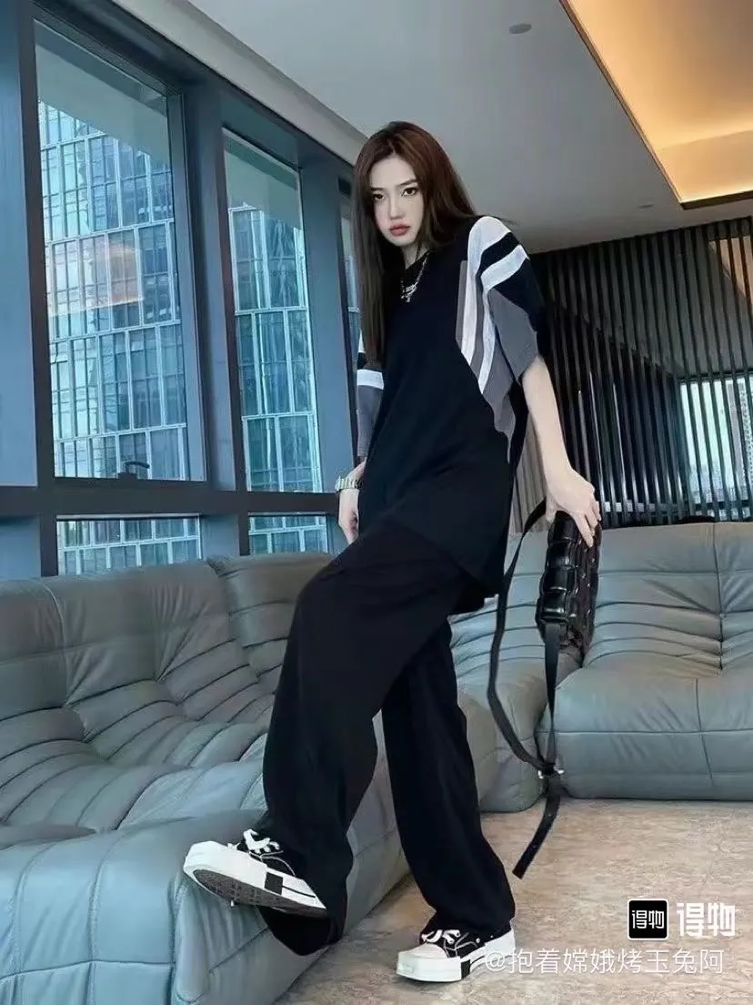 Model picture