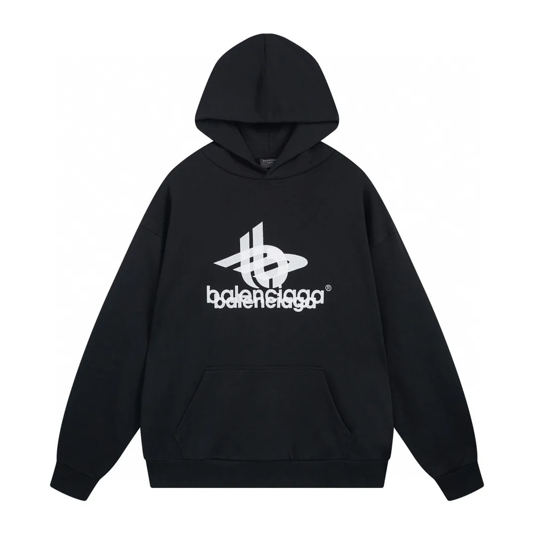🅿️300 real photos [Top version. Official website quality] BALENCI*GA/Paris. 2024 new style. Phantom double LOGO classic pattern printed long-sleeved hooded sweatshirt. Brick cabinet synchronization. Genuine product developed in the first time, happy to print and compare! The fabric is made of Paris ZP custom-woven and dyed cotton terry sweatshirt. The weight is 450 grams. The cloth surface is clean. The cloth pattern is clear, soft and comfortable. The threads are dyed with no color difference. The classic printing is made of environmentally friendly imported materials, with LOGO phantom effect, clear letters and three-dimensional effect. Restored brick cabinet. Ready-made clothes are washed and distressed, different market currency, welcome to compare, the version adopts OS loose shoulder version. Same style for men and women Coding: BL238010 Color: black, white Size: XS S M L