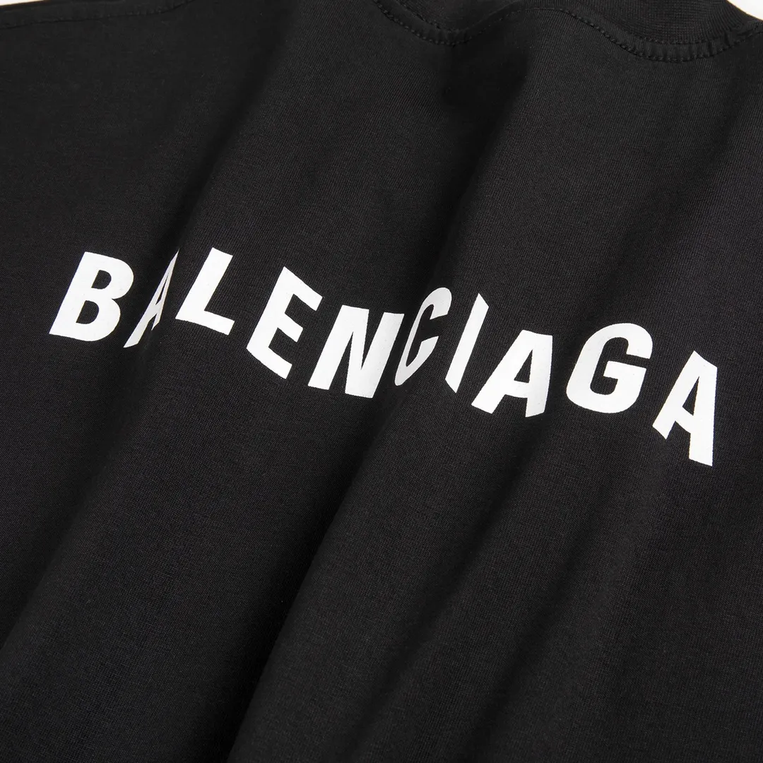 🅿️160 9102# Detailed picture Top version [[BALENCIA*GA] official website quality Paris new classic letter LOGO front and back embroidered short-sleeved T-shirt OS version loose dropped shoulders Unisex fabric: 260 grams 100% cotton double yarn Technology: front and back embroidery Garment washing Shape solid color Color: black white gray red Size: XS S M L