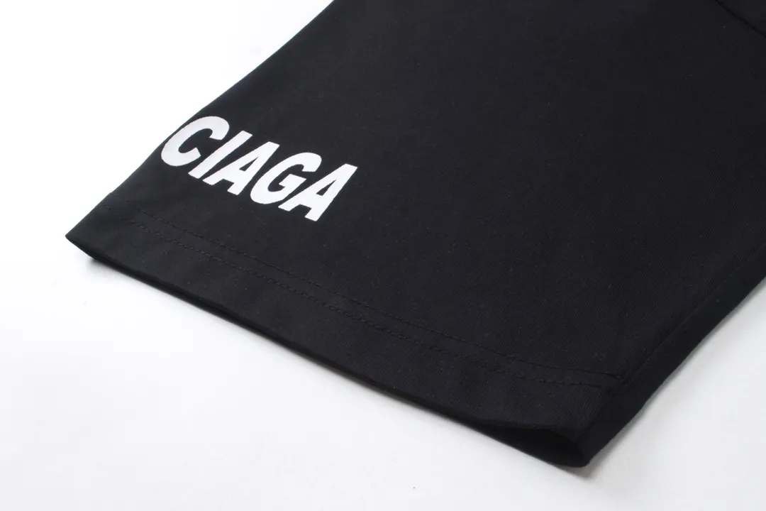 🅿️180 detailed pictures [Top version. Official website quality] BALENCI*GA/Paris. Multi-element trademark LOGO short-sleeved T-shirt 2024 new style. All pattern details, colors, Y boards are customized, and the brick cabinets are synchronized. Genuine products are developed at the first time, and you can print and compare! The fabric is made of Paris ZP custom-woven and dyed cotton double yarn. Weighing 260 grams, the cloth surface is clean. The cloth pattern is clear, soft and comfortable. The threads are dyed with no color difference. The printing uses environmentally friendly imported materials, the letters are clear and the effect is three-dimensional. The version adopts OS loose shoulder design. Same style for men and women. Code: BL223375 Color: black, white Size: XS to L