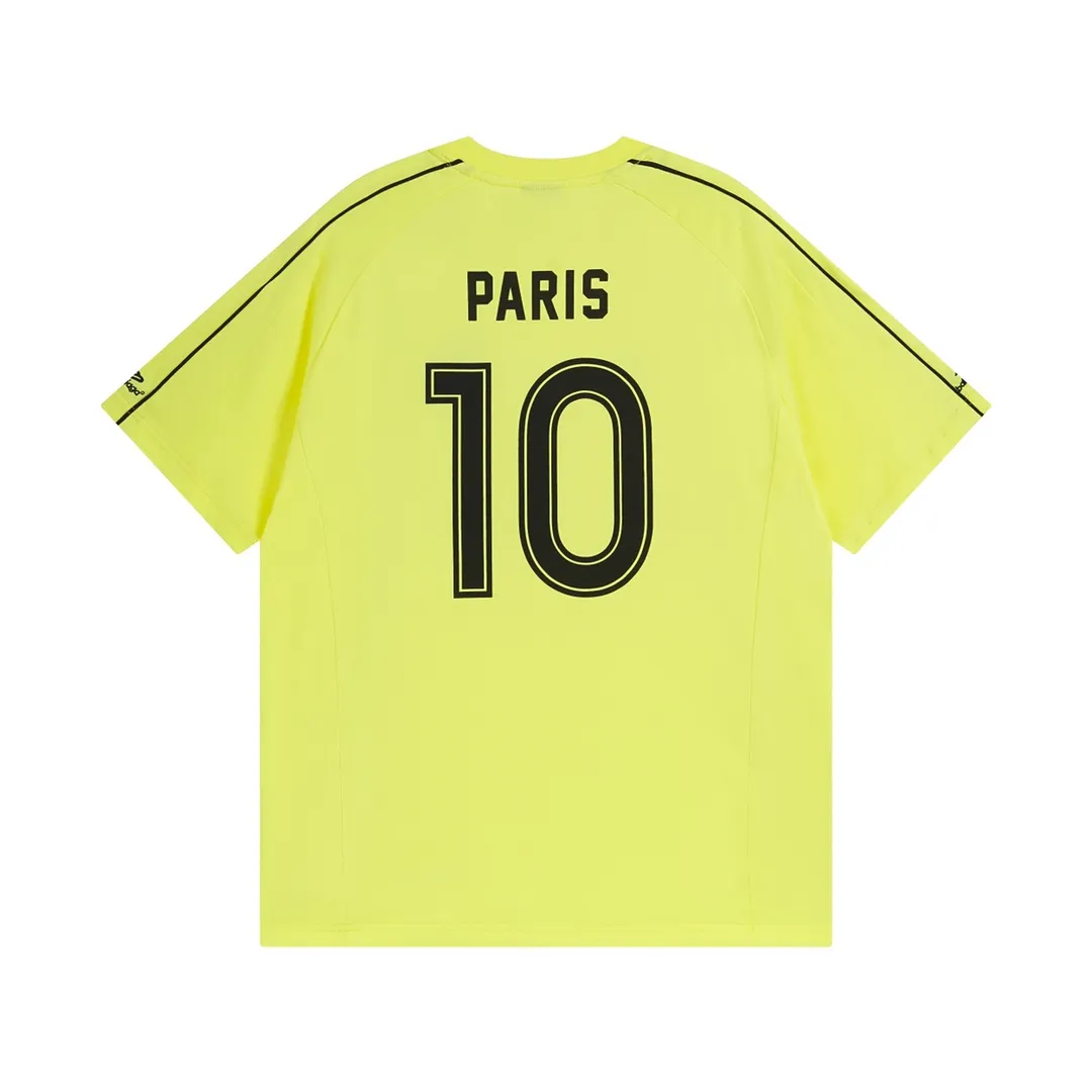 🅿️260 Detailed Pictures [Top version. Official website quality] BALENCI*GA/Paris new joint football sportswear LOGO embroidered printed short-sleeved T-shirt# The whole dress is stitched with multiple stitching edges. The craftsmanship is extremely complex and is popular in different markets. Positive P is pure cotton cloth, not an ordinary healthy cloth. Welcome to compare🆚. The fabric is made of Paris ZP custom-woven and dyed cotton double yarn. Weighing 260 grams, the cloth surface is clean. The cloth pattern is clear, soft and comfortable. The threads are dyed with no color difference. The classic pattern embroidery is embroidered by Tajima imported embroidery machine, and the printing uses imported glue. The letters are clear, three-dimensional and without burrs. Jubie market produces pictures based on pictures. Welcome to compare. The version adopts OS loose shoulder version. Same style for men and women. Code: BL223338 Color: black, white, pink, fluorescent yellow, red, Size: XS to L