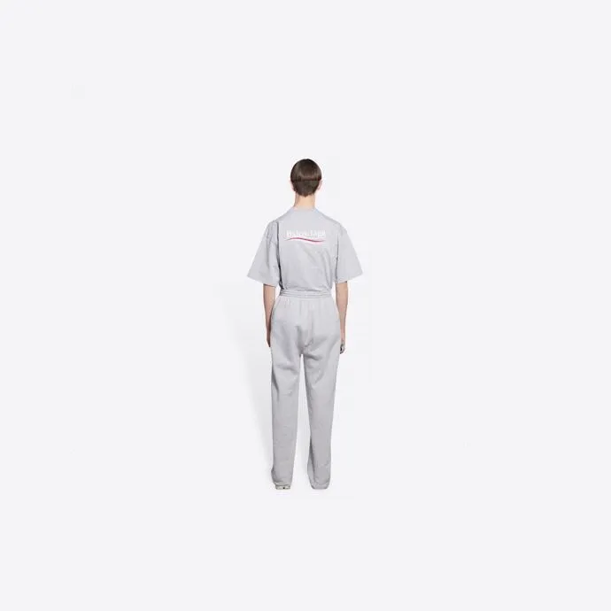 ♻️💯Upper body reference model picture❤️Top tried and true version Balenciaga 21SS BLCG Balenciaga Wave Coke male and female couple star same style pure cotton terry trousers sweatpants casual pants classic and versatile style is here! With these pants, they look perfect no matter what outfit you wear! Get it now! Customized special fabrics, ready-to-wear washable, soft and comfortable to the touch.  460 grams of dust-free sweatshirt fabric, washed and cut. Imported environmentally friendly water glue is added to the garment and washed twice to ensure consistent printing. Customized wash mark. This year's sincere shorts LOGO adopts Japanese Tajima embroidery technology, and the printing is full and meticulous. Color: Black/Grey/White/Blue Size: XS-L P:370