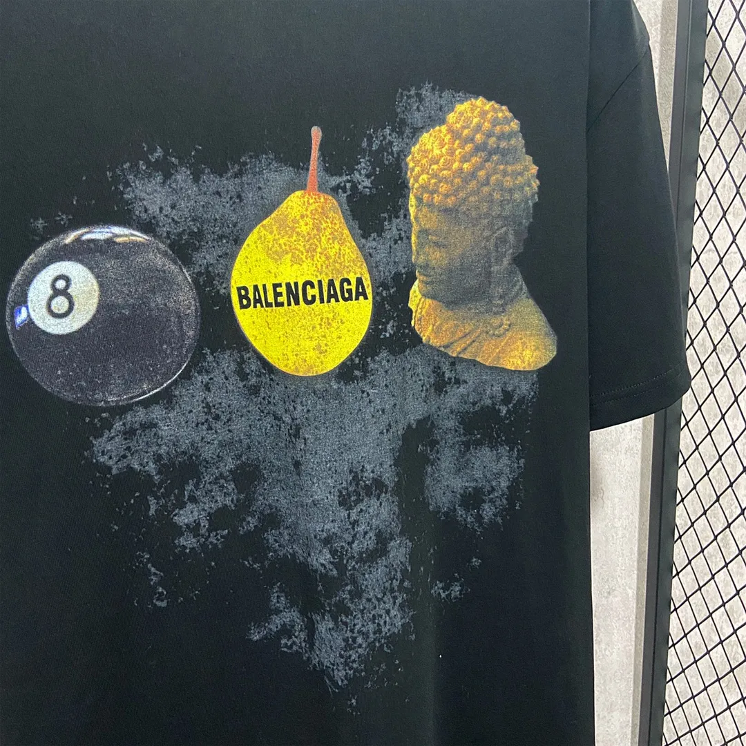 🅿️180 9120# Actual pictures Top version [[BALENCIA*GA] Official website quality Paris new black 8 pear Gautama short-sleeved T-shirt OS version Loose dropped shoulders Unisex style Fabric: 260g 100% cotton double yarn Technology: Front panel digital direct printing Garment washing Shape solid Color: Black White Size: XS S M L