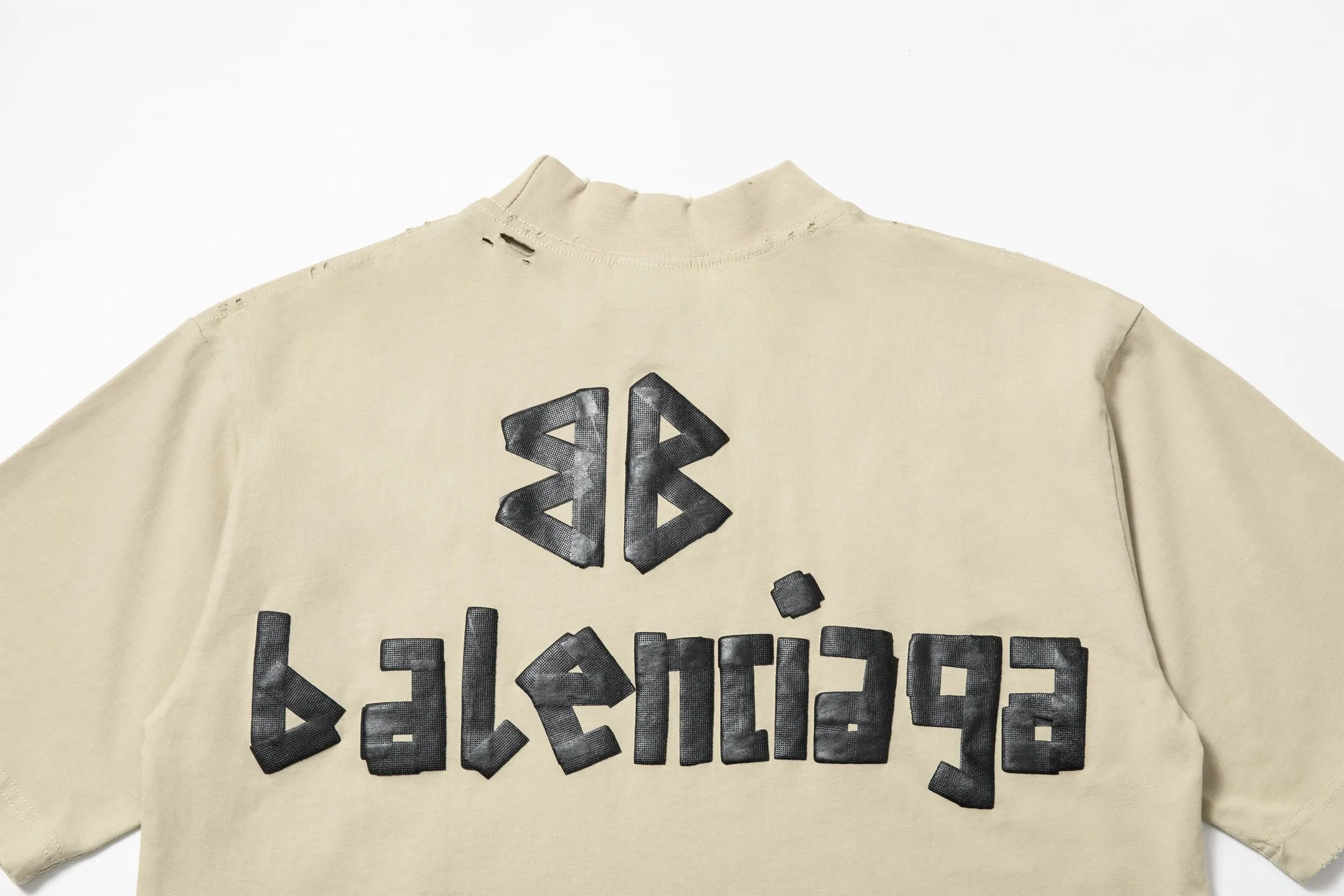 🅿️180 9110# Detailed picture Top version [[BALENCIA*GA] official website quality Paris new yellow tape bandage digital direct printing short-sleeved T-shirt OS version loose dropped shoulders Unisex style Fabric: 260g 100% cotton double yarn Process: front and rear digital direct printing Garment wash worn distressed fixed color Color: gray blue white washed blue burgundy green Black silver rose red khaki Size: XS S M L