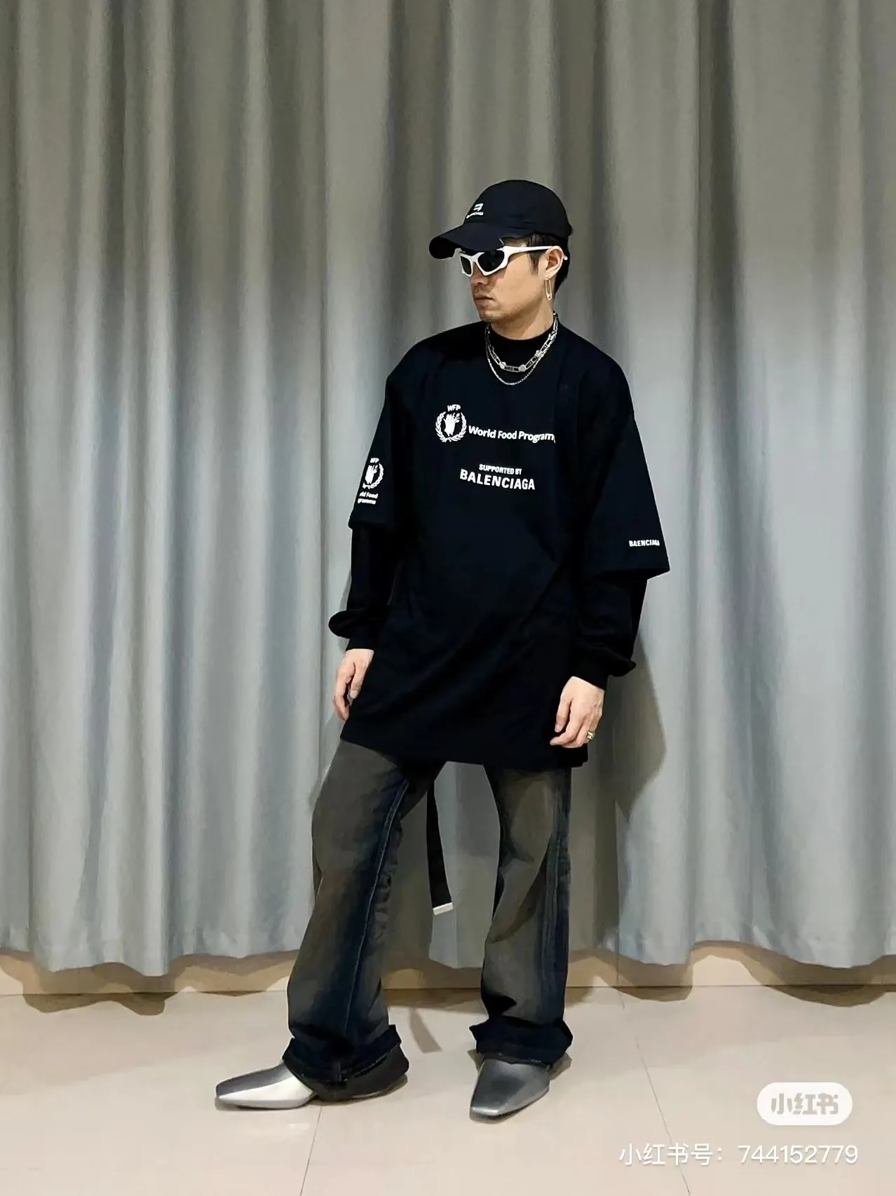 Model picture