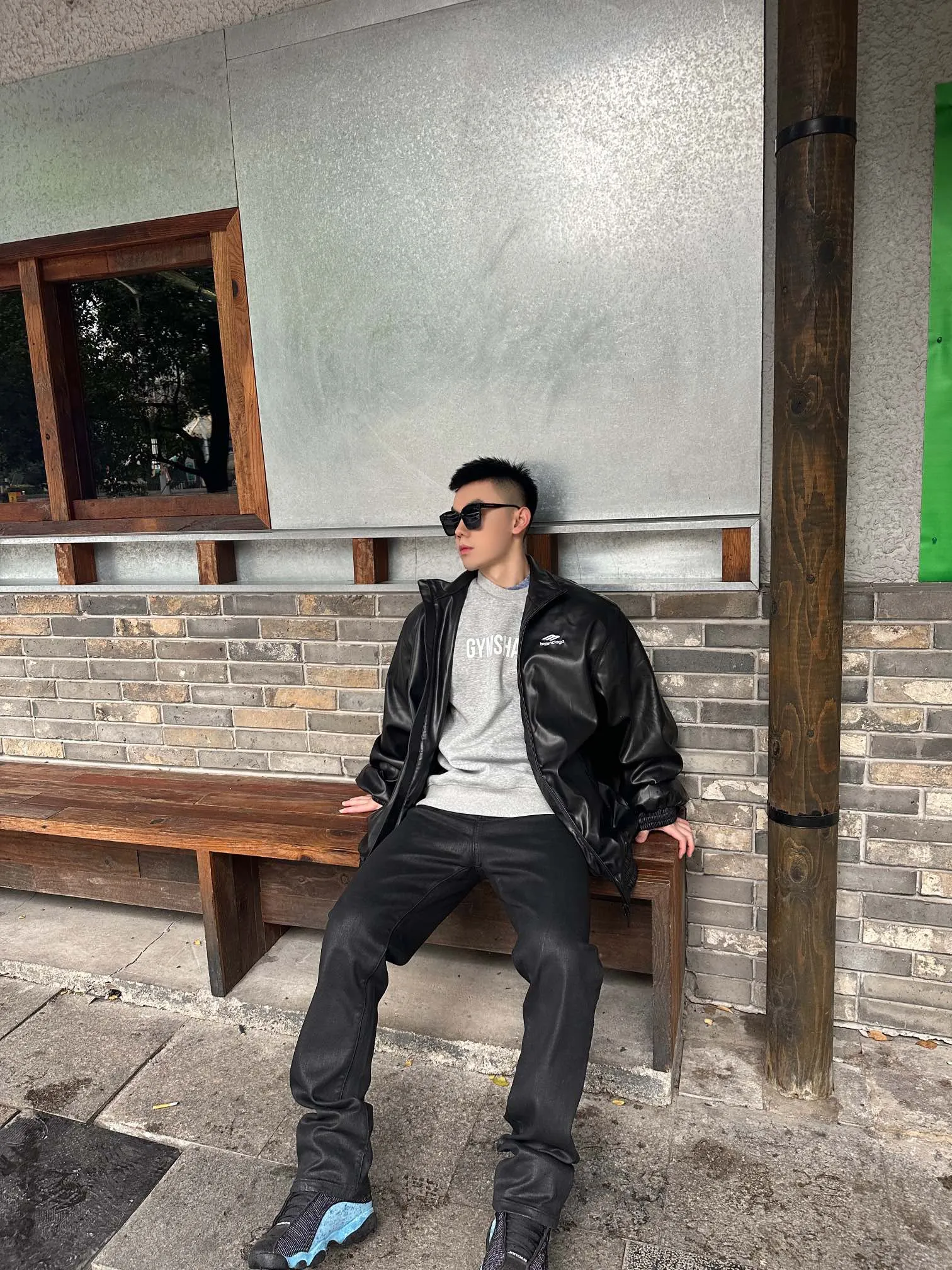 Model picture