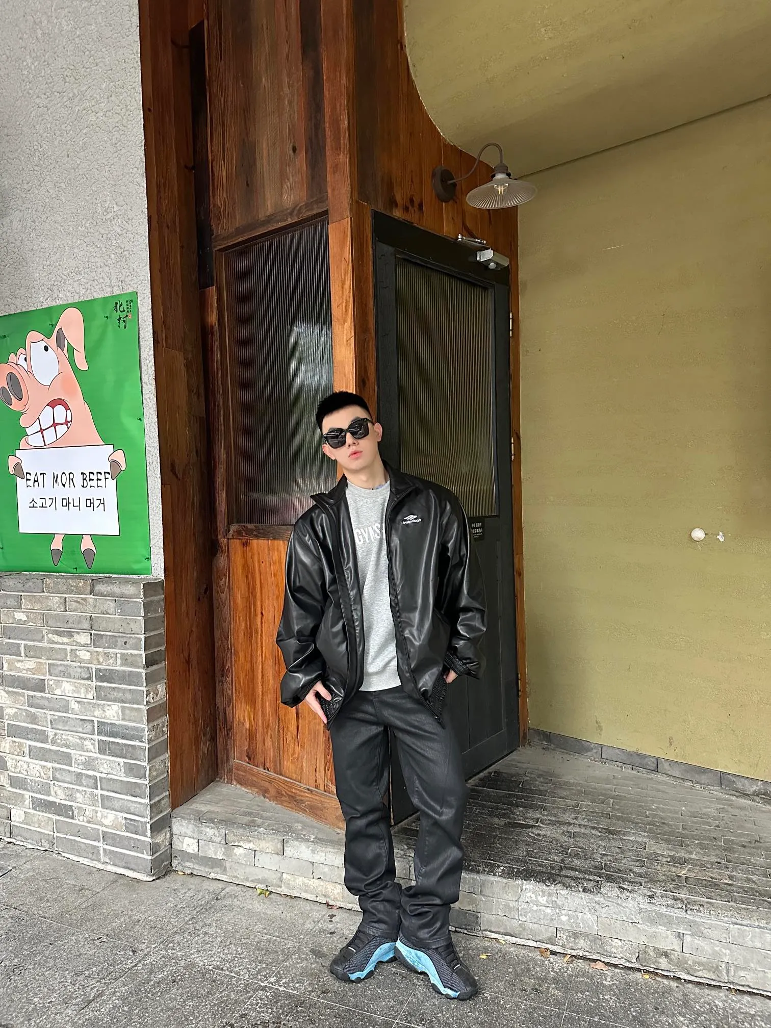 Model picture