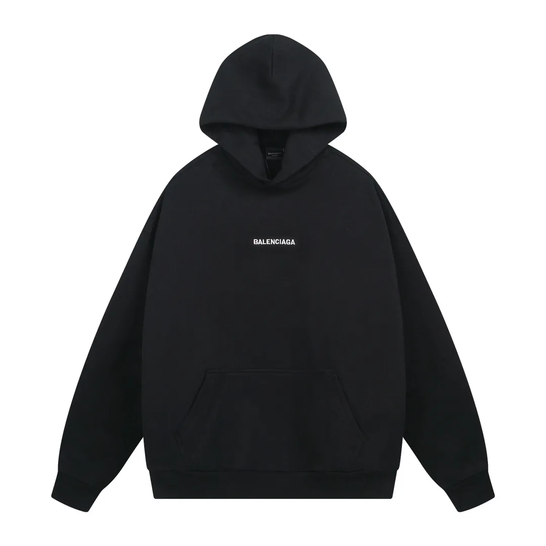 🅿️300 Detailed picture [Top version. Official website quality] BALENCI*GA/Paris#Classic model. Classic LOGO letter embroidered long-sleeved hooded sweatshirt on the front and back. 2024 autumn and winter brick cabinet synchronization.                       The fabric is made of Paris ZP custom-woven and dyed cotton double yarn David coat. The weight is 450 grams. The cloth surface is clean. The cloth pattern is clear, soft and comfortable. The threads are dyed with no color difference. The classic letters are embroidered with an imported Tajima embroidery machine. The letters are clear and the effect is three-dimensional, restoring the brick cabinet. The version adopts the OS loose shoulder style. The same style for men and women. Coding: BL238039 Color: black, ash, purple, khaki, off-white Size: XS S M L