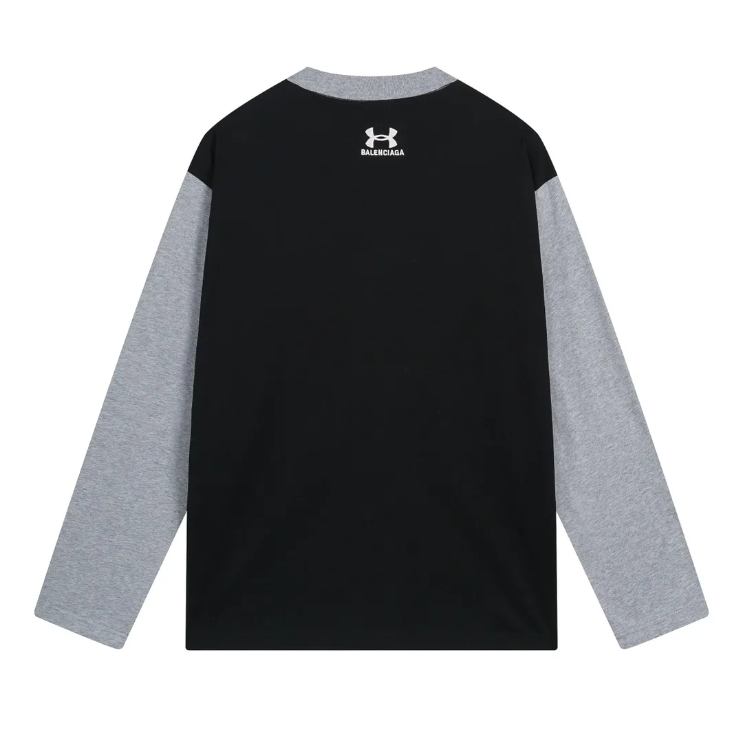 🅿️230 Real photos [Top version. Official website quality] BALENCI*GA/Paris joint Under Armor front and back embroidered color-blocked long-sleeved T-shirt # SS24 latest model. The first genuine product is developed in a timely manner and has great market currency. Comparisons welcome. The fabric is made of Paris ZP custom-woven and dyed cotton double yarn. Weighing 260 grams, the cloth surface is clean. The cloth pattern is clear, soft and comfortable. The threads are dyed with no color difference. The classic LOGO pattern embroidery is embroidered by Tajima imported machine. The letters are clear, three-dimensional and without burrs. Jubie market produces pictures based on pictures. Welcome to compare. The version adopts OS loose shoulder design. Same style for men and women. Code: BL225055 Color: Black Size: XS S M L