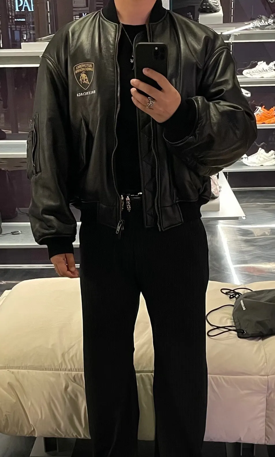 Balenciaga / Balenciaga Lamborghini joint embroidered baseball flight leather jacket upper body consultation picture ℹ️