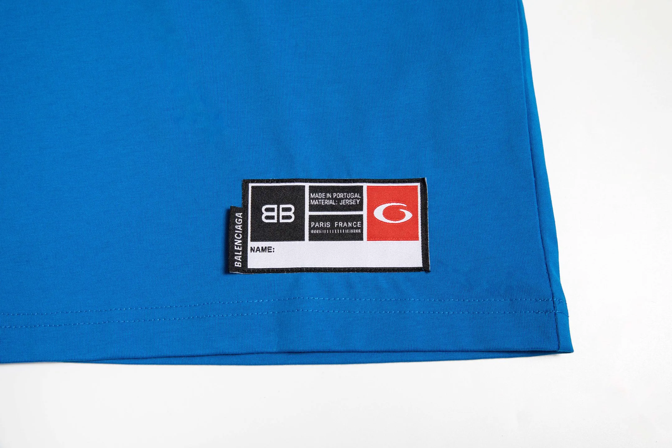 🅿️200 9180# Detailed picture Top version [[BALENCIA*GA] official website quality Paris new basketball jersey embroidered printed short-sleeved T-shirt OS version loose dropped shoulders Unisex fabric: 260 grams 100% cotton double yarn Process: embroidery printing on the front panel Car stamp in the lower left corner Back panel printing Garment washing Shape fixing Color: black white blue purple yellow Size: XS S M L