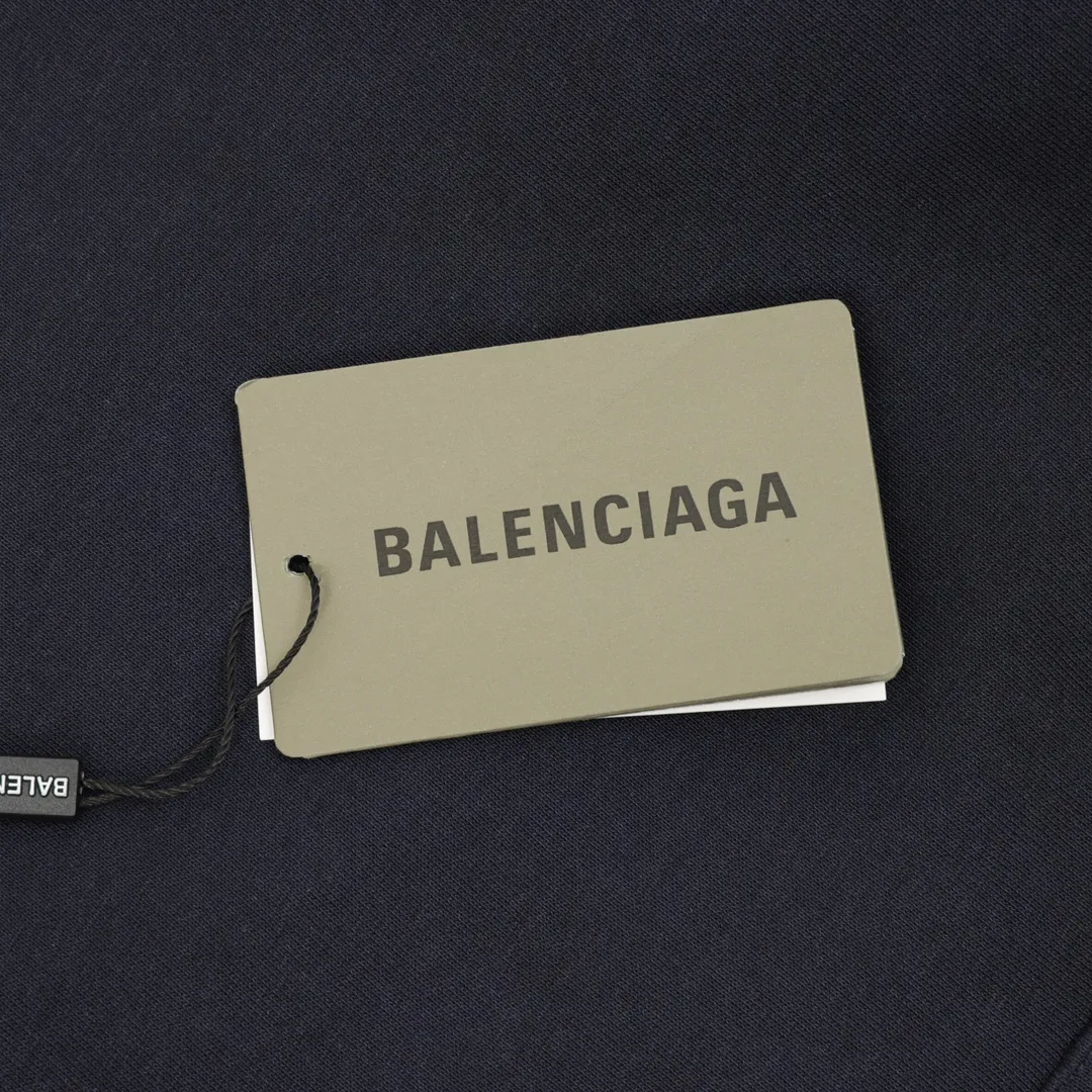 🅿️570 Balenciaga/Balenciaga plaid patch letter zipper jacket is made of customized matt Taslan professional fabric, with three-proof coating process, Teflon anti-fouling treatment, anti-oil stain and easy to clean, polyester high-density bird's eye mesh lining, three-dimensional circulation breathable structure, quick moisture export, anti-static treatment, more comfortable to wear in autumn and winter, imported environmentally friendly glue screen printing, customized hardware zipper double puller LOGO, customized accessories three labels Size: XS-L