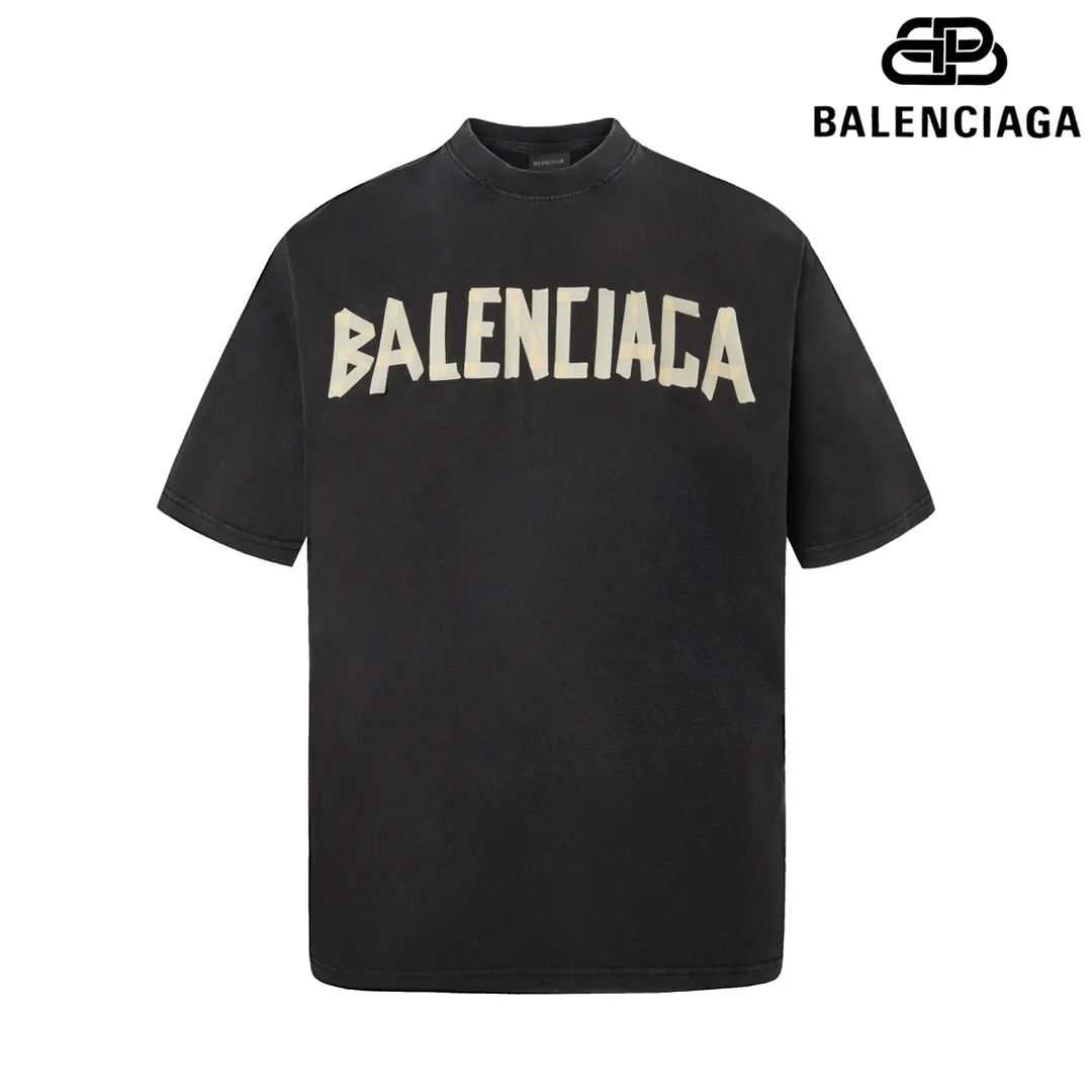 🅿️180 9110# Detailed picture Top version [[BALENCIA*GA] Official website quality Paris new yellow tape bandage digital direct spray short-sleeved T-shirt OS version Loose dropped shoulders Same style for men and women Fabric: 260 grams 100% cotton double yarn Process: Front and rear digital direct spray Garment wash Frayed Distressed Styling Solid color Color: gray blue white washed blue burgundy green black silver Rose Red Khaki Size: XS S M L
