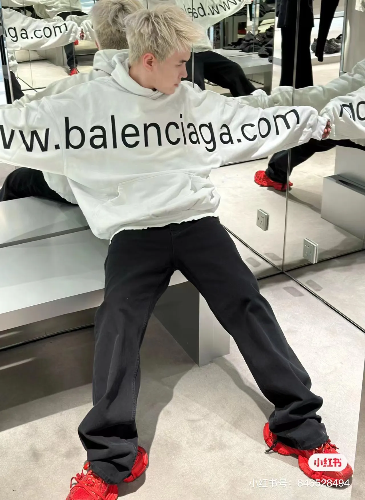 Model picture