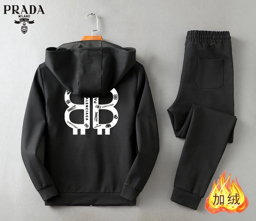 🅿️460 brand [BALENCIAGA] (velvet and thickened) 2025 autumn and winter new products, celebrities’ favorite fashion-flavored casual suits, clean and neat tailoring, full of urban style. Made of high-quality customized fabrics, the lining has excellent thermal insulation effect, feels soft and dry, and the upper body effect is crisp and stylish. The three-dimensional cutting process and the pattern are all of high standards, and the silhouette version has the right benefits! It is not tight at all, and you feel good when you put it on. So many top-quality raw materials create high-end products with unparalleled value. It is the first choice for high-end fashion people. (Size: M-4XL can wear up to 200 pounds)
