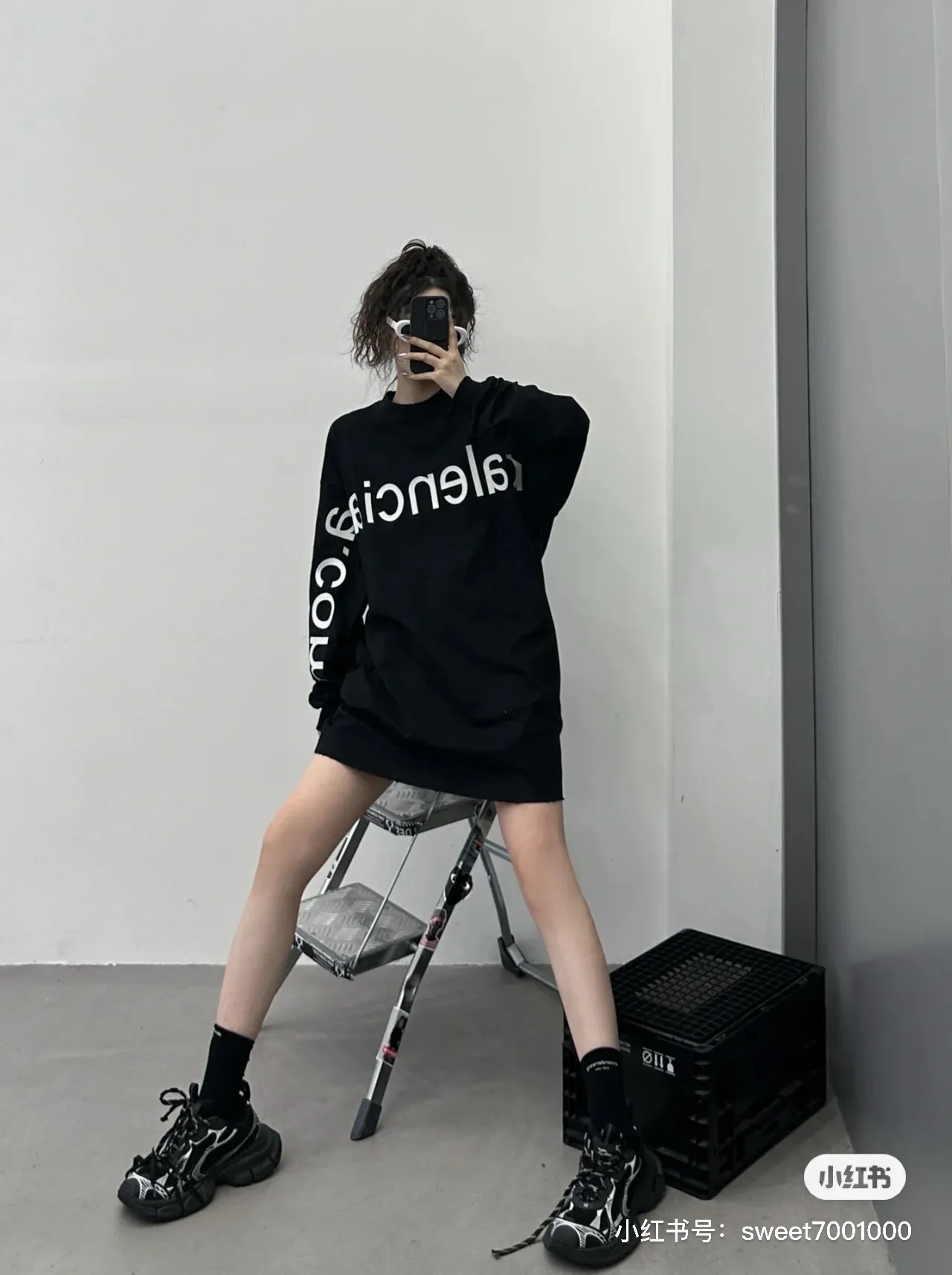 Model picture