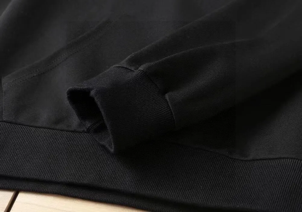 🅿️400 Direct Order [BALENCIAGA] (Fat Man’s Gospel) Hot-selling suit is coming. Focus on the original version of the official website. 2025 new hot-selling cardigan sweater suit. The original order is the best. 🇭🇰The meticulous work of top designers. It is a fitting and perfect upper body effect. 100% natural high-quality Roman cotton, close-fitting comfort, noble and elegant! Original hardware embodies elegance and nobility! Counter size: M-5XL (maximum wear up to 220 pounds)
