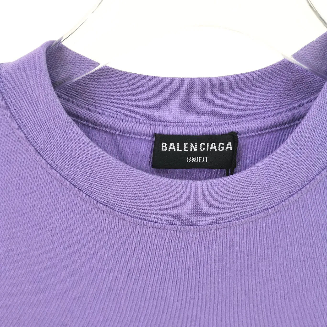[New arrival] The top proven version of Balenciaga BALENCIAGA double-ring embroidery ski limited to male and female couples star same style pure cotton short-sleeved T-shirt BEHRINGER embroidery technology, environmentally friendly series! The embroidery is meticulous and detailed! The font is full and the texture is clear! The fabric is made of 280g high-count double-yarn pure cotton, polyester-free, and absolutely no pilling! Size: XS-L Color: Off-white Taro Purple P:250