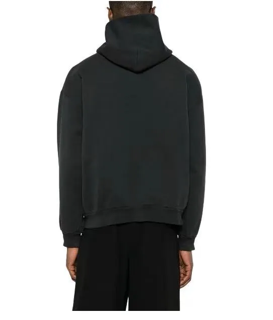 ♻️💯Reference model picture for the upper body❤️Top version of Balenciaga SS24 Coke Logo blur printed hooded sweatshirt. Loose fit. Same style for men and women. 440g double-strand large terry fabric dyed in the same vat. The wet weight can reach 460g. It feels very comfortable. The latest brick cabinets in autumn and winter are in sync. Fashionable and individual. A super versatile and good-looking sweatshirt. Very suitable for both men and women. A must-have for everyone. Hang tag and collar label. Washed wheat, complete with three standards, packed in Sydney paper [1:1 original production, high control of details] Fabric: 440g double-strand large terry Color: Black White Size: XS-L P:430