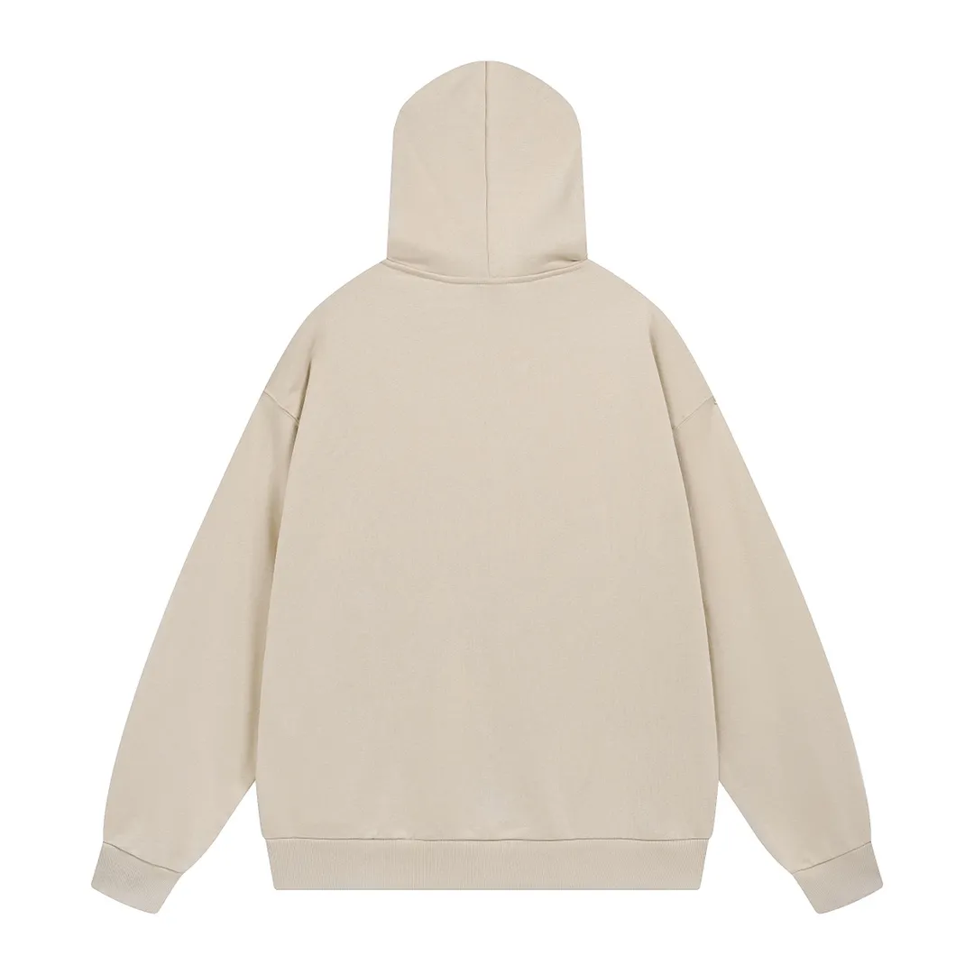 🅿️316 real photos [Top version. Official website quality] BALENCI*GA/Paris BALENCI*GA#NICE letter printed hooded sweatshirt. New product for autumn and winter 2023. Purchase the original board for the first time to customize. Color printing. Washed and worn to be consistent with the original board. Welcome to compare. Brick cabinet synchronization. The fabric is made of Paris ZP custom-woven and dyed cotton double-yarn large parka. The weight is 450 grams. The cloth surface is clean. The cloth pattern is clear. It is soft and comfortable. It has good color fastness and is not easy to change color. The threads are woven and dyed with no color difference. The printing uses a round machine hand-painted effect. No burrs. The color is the same as the original board. The whole piece of clothing is hand-made and worn. The brick cabinet is restored. The version adopts the OS loose shoulder version. Same style for men and women. Code: BL238033 Color: Gray purple. Apricot Size: XS S M L