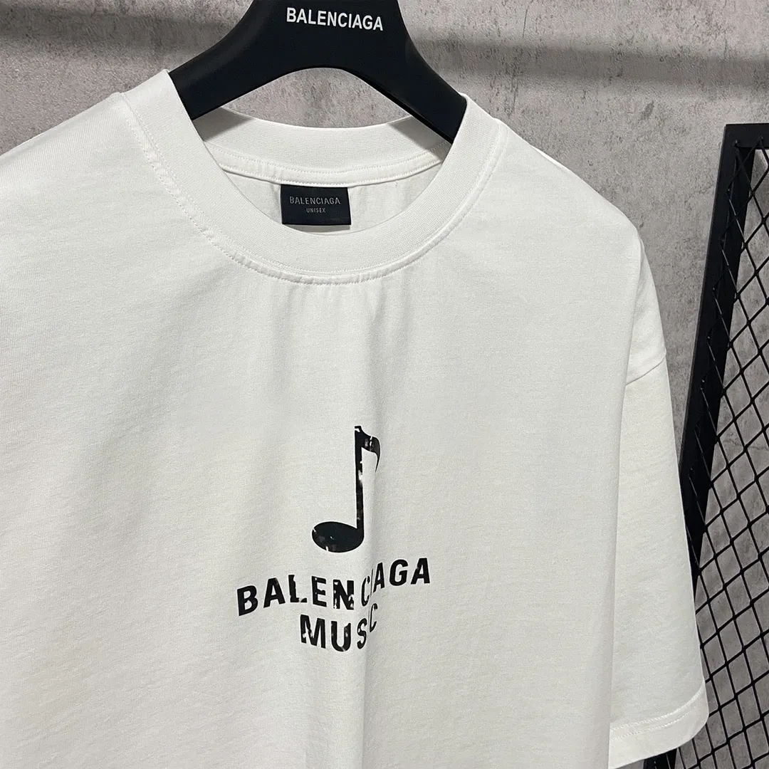 🅿️160 9129# Actual pictures Top version [[BALENCIA*GA] Official website quality Paris new musical note logo heat-printed short-sleeved T-shirt OS version Loose dropped shoulders Unisex fabric: 260 grams 100% cotton double yarn Technology: Front and rear heat transfer printing Garment wash Shaping Solid Color Color: Black White Size: XS S M L
