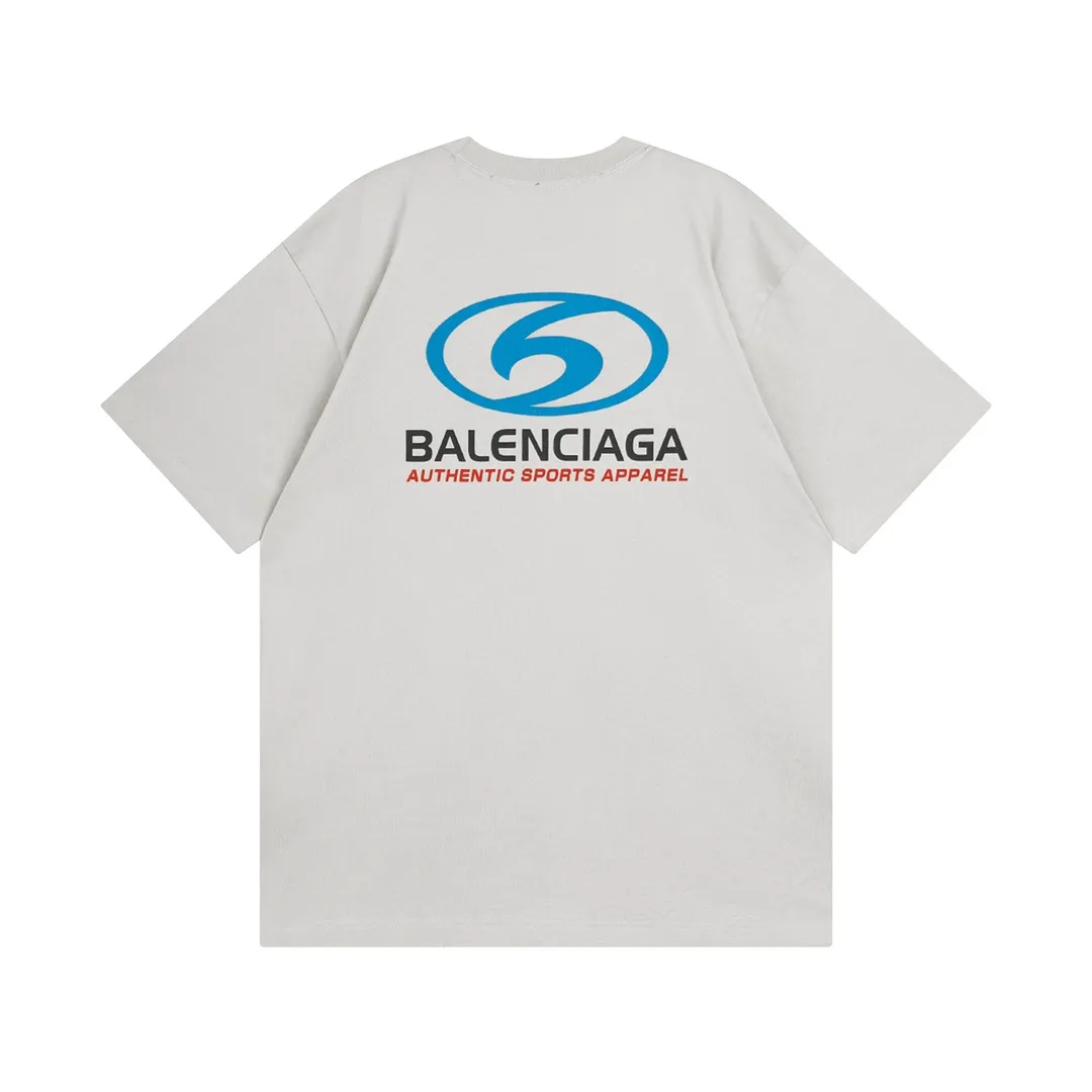 🅿️180 detailed pictures [Top version. Official website quality] BALENCI*GA/Paris. 2024 new style. New LOGO straight crack printed ready-to-wear frayed distressed short-sleeved T-shirt, brick cabinet synchronization. Genuine product developed at the first time, happy to print and compare! The fabric is made of Paris ZP custom-woven and dyed cotton double yarn. Weighing 260 grams, the cloth surface is clean. The cloth pattern is clear, soft and comfortable. The threads are dyed with no color difference. The classic LOGO is printed using environmentally friendly imported materials, with clear straight-crack pattern letters and a three-dimensional effect. Restored brick cabinet. Ready-made garments are washed, worn and worn. Different market currency. Welcome to compare. The version adopts OS loose shoulder style. Same style for men and women. Code: BL233305 Color: gray blue, apricot, yellow Size: XS to L