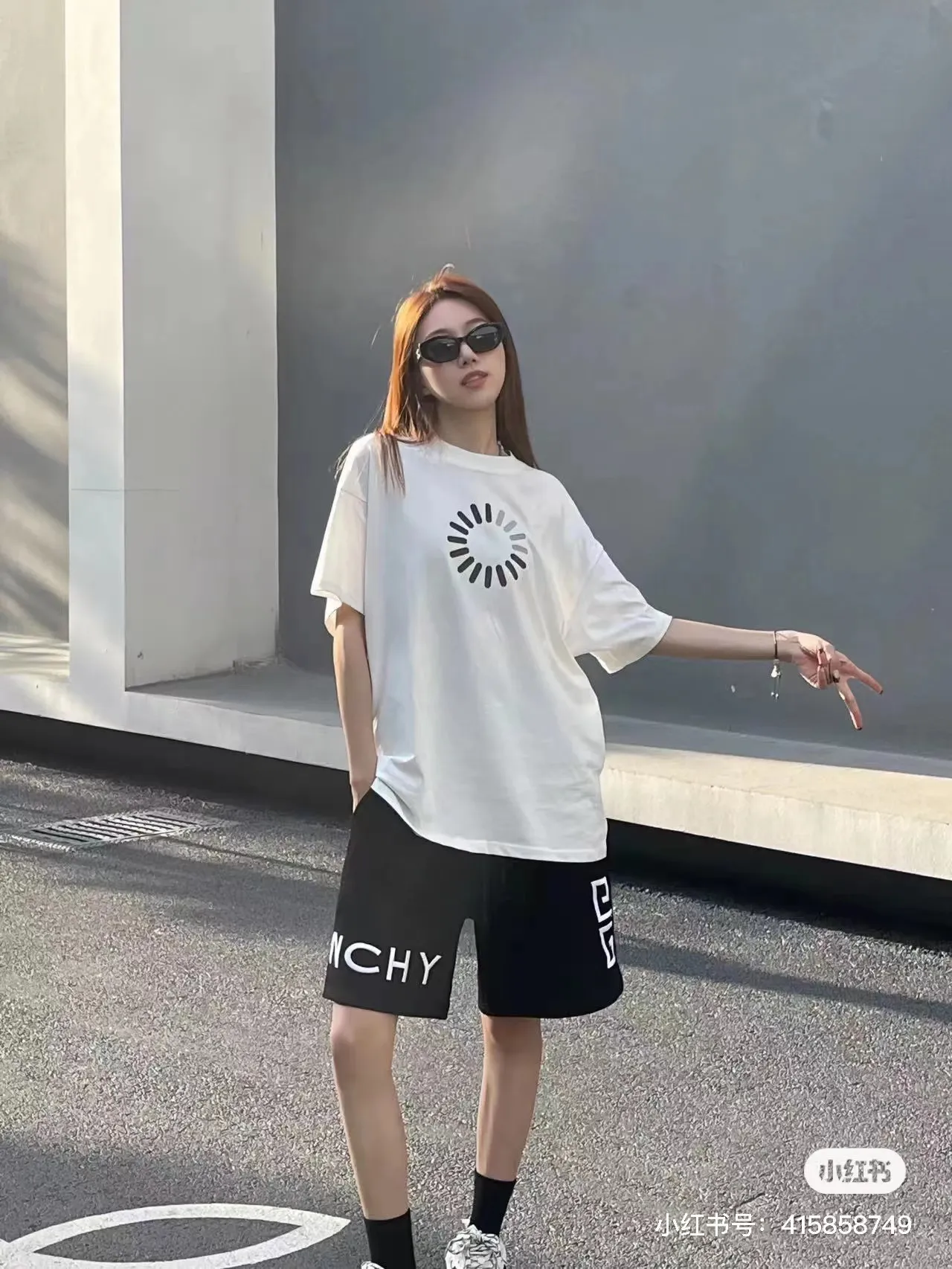 Model picture