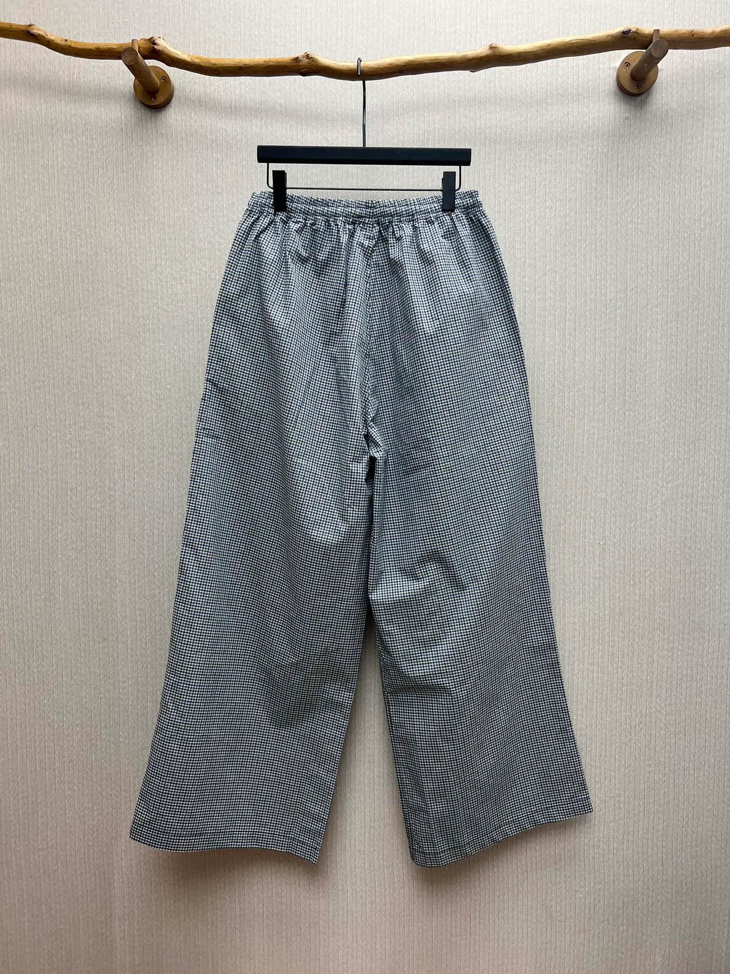 🅿️490 Paris 25ss new autumn series plaid cotton and linen blended sports casual pants loose fit men black high version code number: 42.44.46.