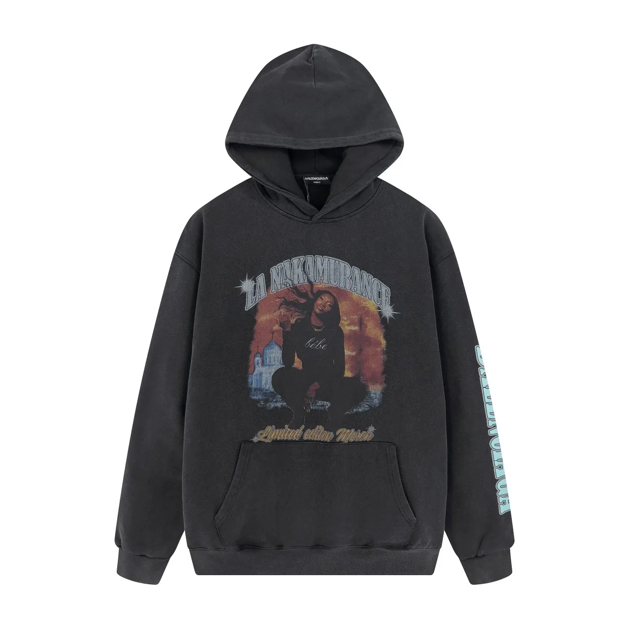 🅿️330 Detailed picture [Top version. Official website quality] BALENCI*GA/Paris 22SS #BALENCI*GA# New Paris co-branded aya singer band heavy craftsmanship washed and distressed hooded sweatshirt. The autumn and winter brick cabinets are synchronized. The fabric is made of Paris ZP custom-woven and dyed cotton double-yarn large parka. The net weight is 450 grams. The cloth surface is clean. The cloth pattern is clear, soft and comfortable. The threads are woven and dyed with no color difference. The portrait pattern is printed directly with Kornit printing machine, with clear color, strong gloss and three-dimensional effect. The finished product is washed, distressed and hand-painted. Extra heavy craftsmanship distressed and retro. Restore brick cabinet. The version adopts OS loose shoulder version. Same style for men and women. Code: BL238082 Color: washed black Size: XS S M L
