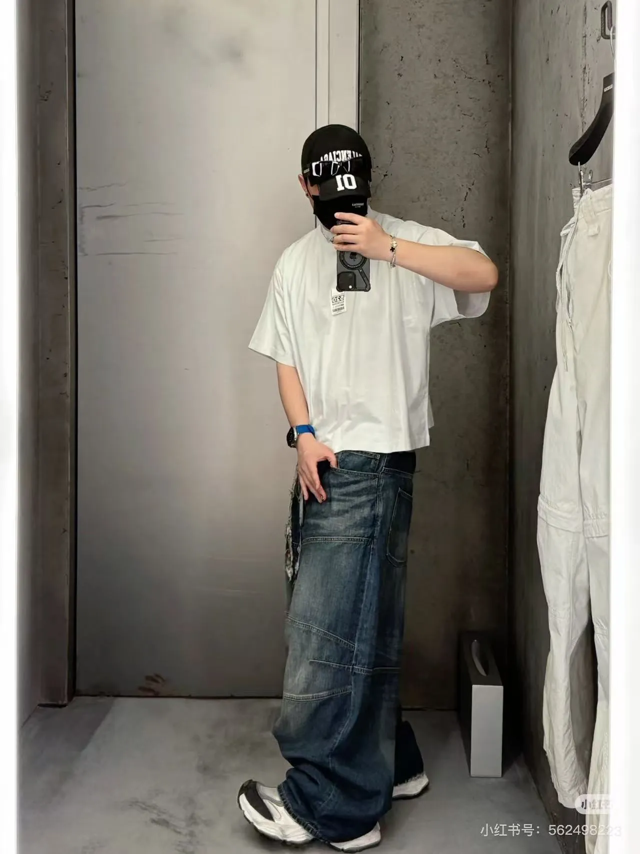 Model picture