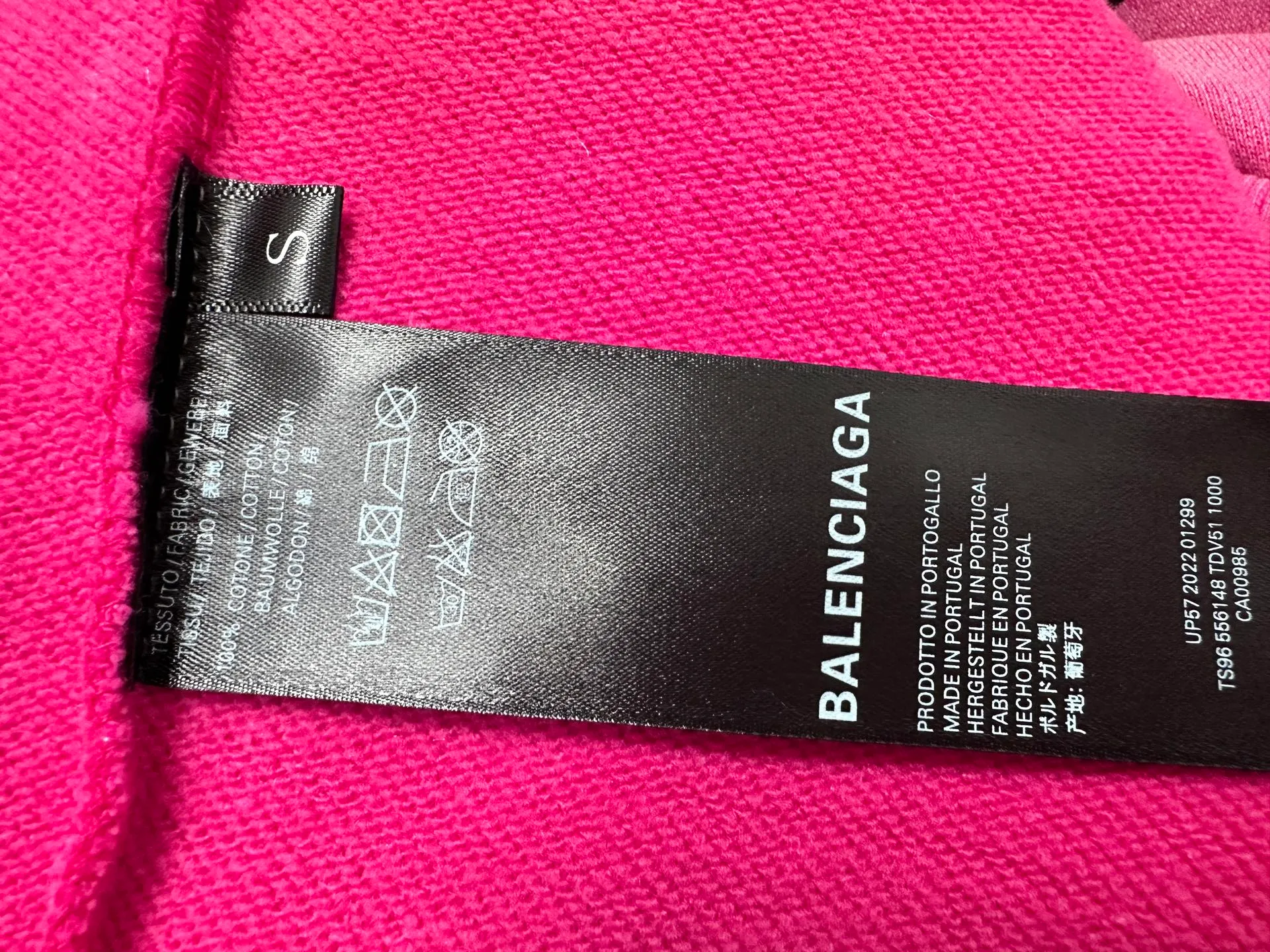 🅿️310 [BALENCIaGA] Paris washed round neck sweatshirt. The fabric is made of 400g Paris-specific double yarns* high weight double yarn ribs, washed and distressed. It has a better hand feel and texture. It is not easy to deform, not easy to shrink, not easy to fade, and maintains long-term beauty. The same style for men and women! ! Size: S-XL