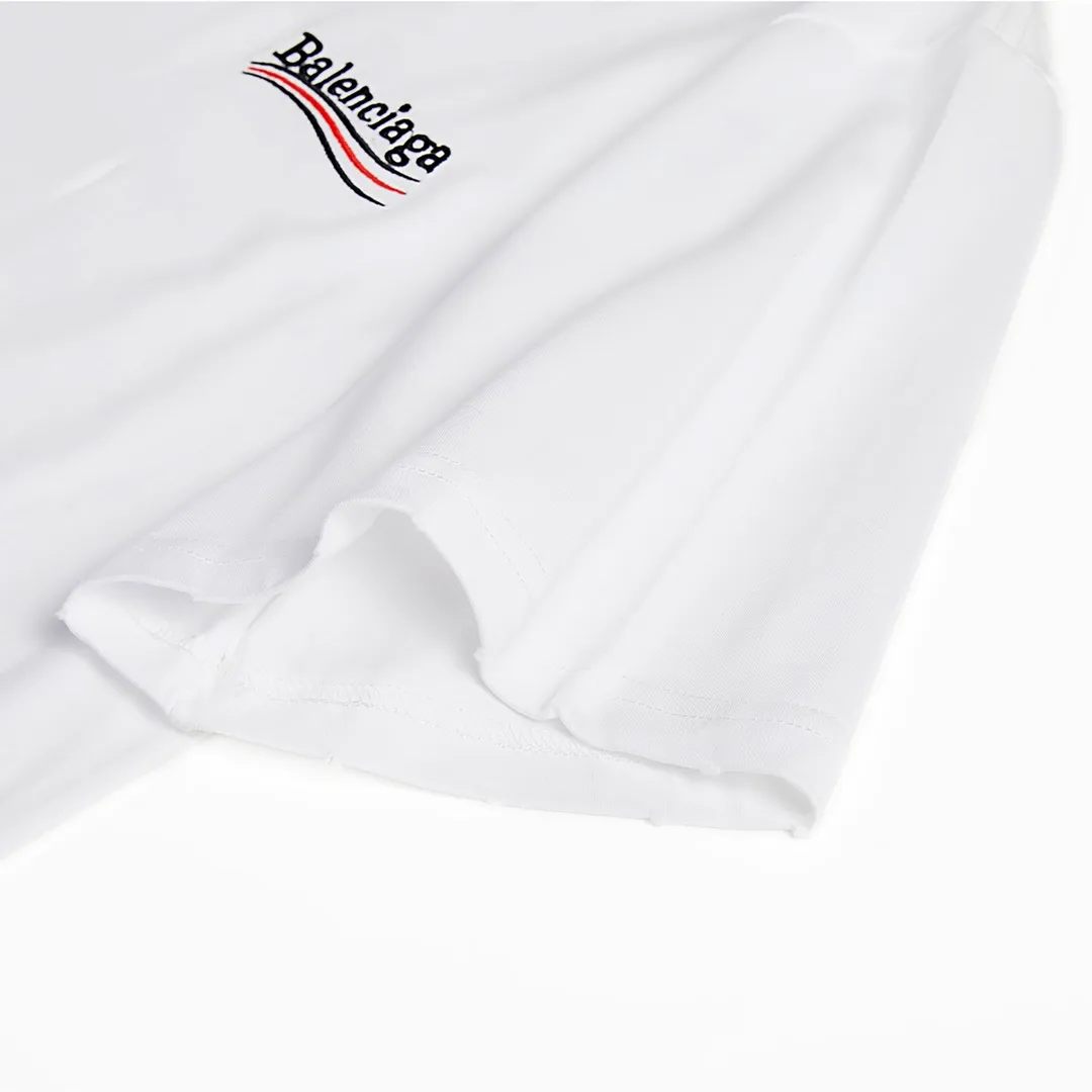 🅿️160 9116# Detailed picture Top version [[BALENCIA*GA] official website quality Paris new Coke embroidered short-sleeved T-shirt OS version Loose dropped shoulders Unisex style Fabric: 260g 100% cotton double yarn Technology: Front and back embroidery Garment washing Shape solid Color: Black White Size: XS S M L
