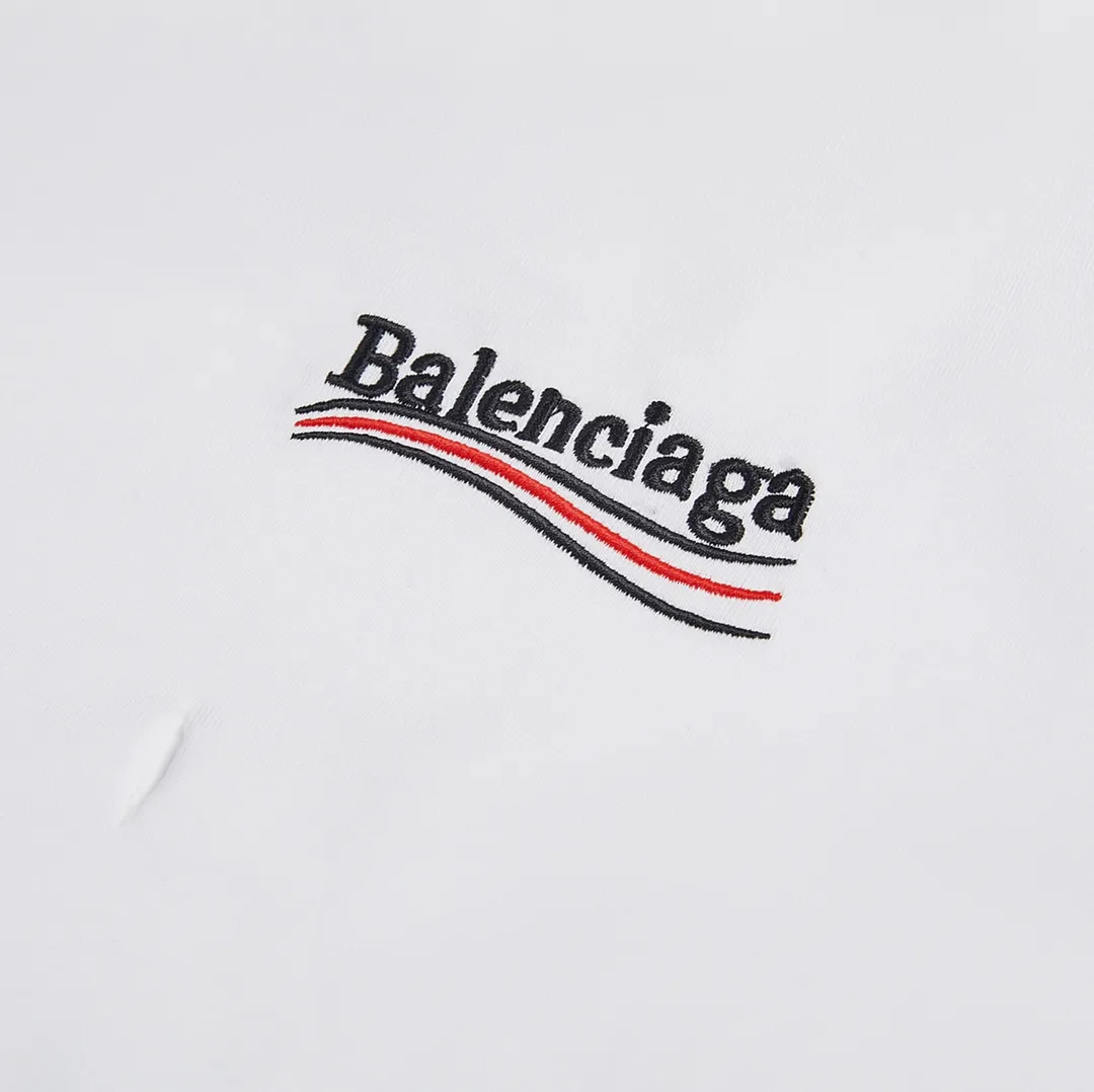🅿️160 9116# Detailed picture Top version [[BALENCIA*GA] official website quality Paris new Coke embroidered short-sleeved T-shirt OS version Loose dropped shoulders Unisex style Fabric: 260g 100% cotton double yarn Technology: Front and back embroidery Garment washing Shape solid Color: Black White Size: XS S M L