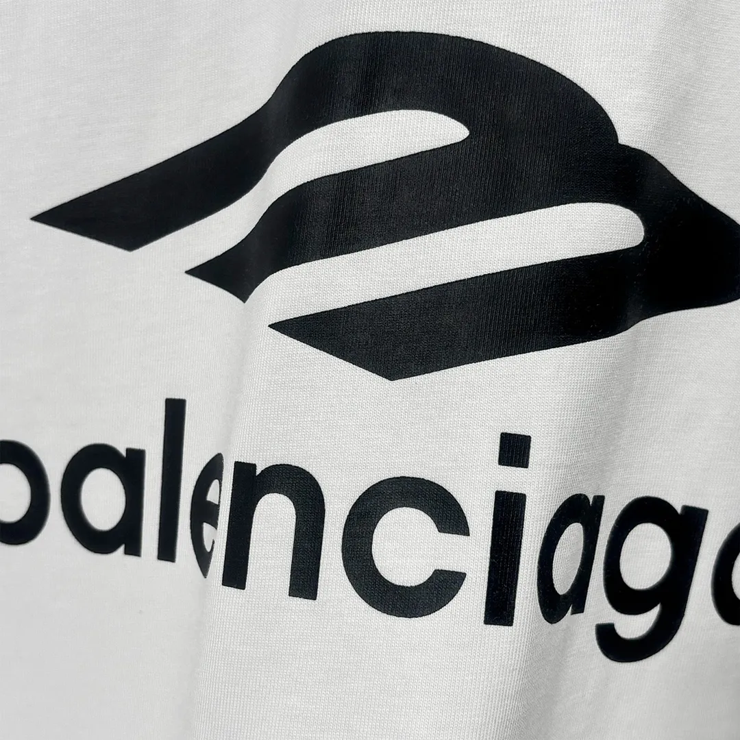 🅿️160 9128# Actual pictures Top version [[BALENCIA*GA] official website quality Paris new 3M classic letter LOGO printed short-sleeved T-shirt OS version Loose dropped shoulders Unisex style Fabric: 260 grams 100% cotton double yarn Technology: front and rear left and right sleeve printing Garment wash Shape solid color Color: black white Size: XS S M L