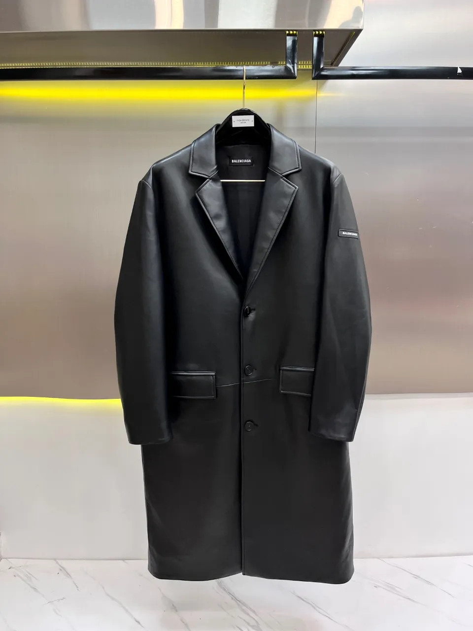 🅿️3100 Brand Balenciaga Material: Imported sheepskin Craftsmanship: Size: 48-56 (special size 🉑customized)