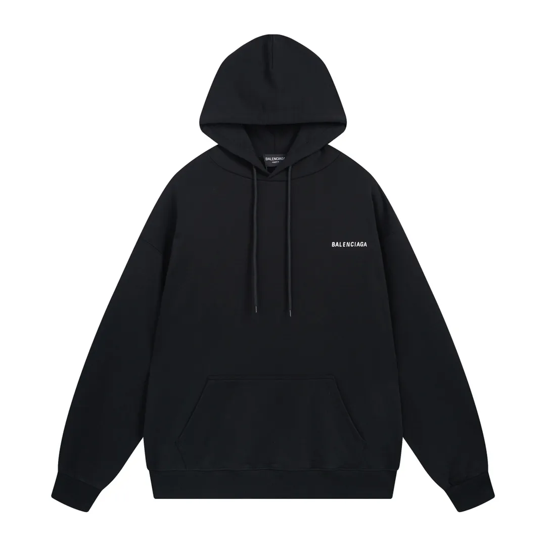 🅿️290 Detailed picture [Top version. Official website quality] BALENCI*GA/Paris#Classic model. Classic letter printed hooded sweatshirt on the front and back. Brick cabinet synchronization. Welcome to compare! The fabric is made of Paris ZP custom-woven and dyed cotton terry sweatshirt. The weight is 450 grams. The cloth surface is clean. The cloth pattern is clear, soft and comfortable. The threads are dyed with no color difference. The classic pattern is printed with environmentally friendly imported materials, precision printing screen, the letters are clear, the effect is three-dimensional, and the brick cabinet is restored. The version adopts OS loose shoulder design. Same style for men and women. Coding: BL238026 Color: black, beige, blue Size: XS S M L