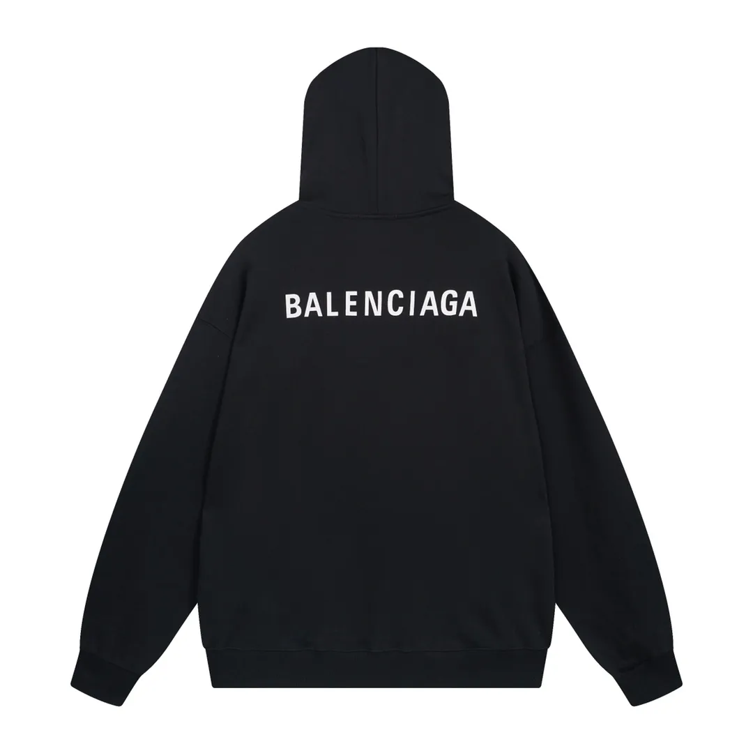 🅿️290 Detailed picture [Top version. Official website quality] BALENCI*GA/Paris#Classic model. Classic letter printed hooded sweatshirt on the front and back. Brick cabinet synchronization. Welcome to compare! The fabric is made of Paris ZP custom-woven and dyed cotton terry sweatshirt. The weight is 450 grams. The cloth surface is clean. The cloth pattern is clear, soft and comfortable. The threads are dyed with no color difference. The classic pattern is printed with environmentally friendly imported materials, precision printing screen, the letters are clear, the effect is three-dimensional, and the brick cabinet is restored. The version adopts OS loose shoulder design. Same style for men and women. Coding: BL238026 Color: black, beige, blue Size: XS S M L