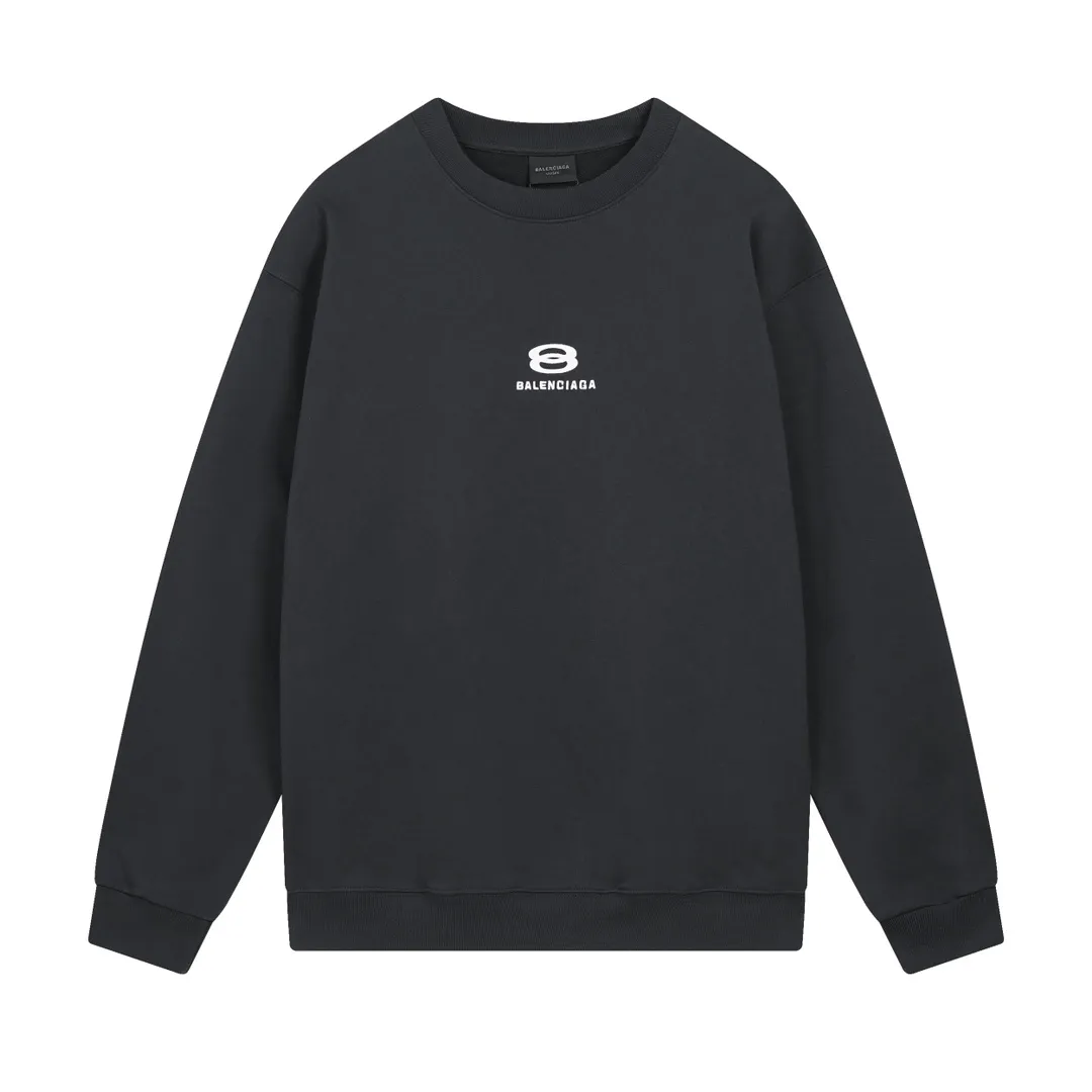 🅿️260 real photos [Top version. Official website quality] BALENCI*GA/Paris BALENCI*GA# new model, double-ring LOGO classic embroidery round neck David clothing and brick cabinet synchronization. Welcome to compare. The fabric is made of Paris ZP custom-woven and dyed cotton sweatshirt. The weight is 460 grams. The cloth surface is clean. The cloth pattern is clear. It is soft and comfortable. It has good color fastness and is not easy to change color. The threads are woven and dyed with no color difference. The embroidery uses Tajima embroidery machine, the letters are three-dimensional, and the brick cabinet is restored. The version adopts OS loose shoulder style. Same style for men and women. Code: BL235586 Color: gray blue Size: XS S M L