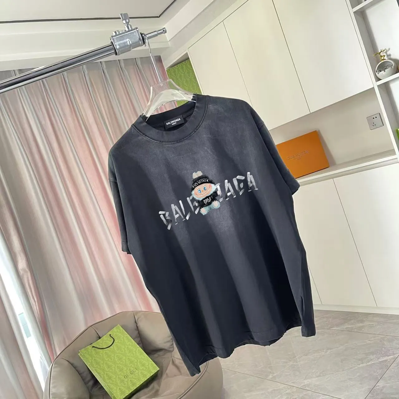 🅿️190 BALENCI*GA Paris 2025 summer new style, washed, distressed, spray-painted, personalized letter logo printing, customized fabric 320g, short-sleeved T-shirt, same style for men and women, size: S M L XL XXL five codes, color: black, white, gradient black, gradient red