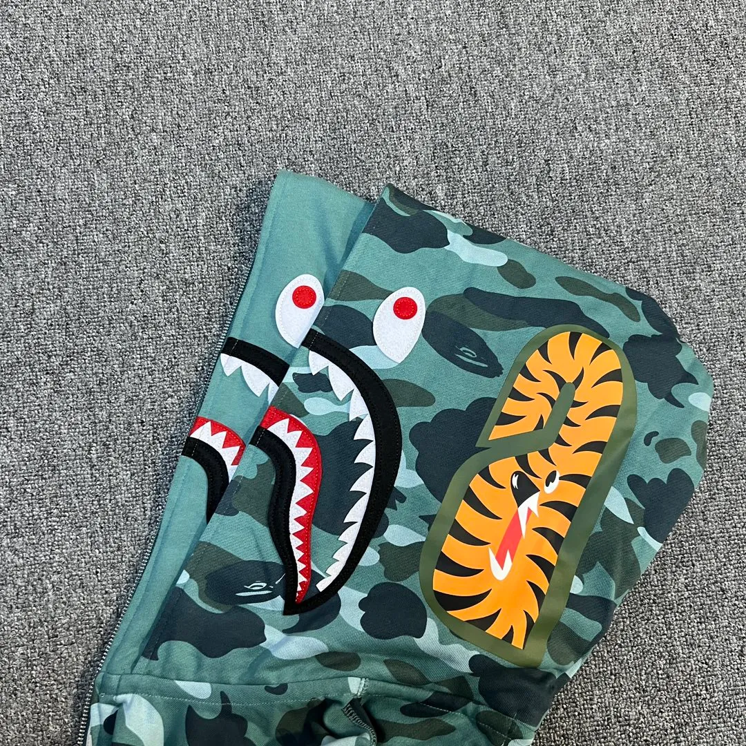 💰440 BAPE WGM letter patch camouflage pattern double hooded zipper sweatshirt High weight pure cotton custom fabric 1:1 heavyweight couple model: S-XXL [camouflage green, camouflage gray]