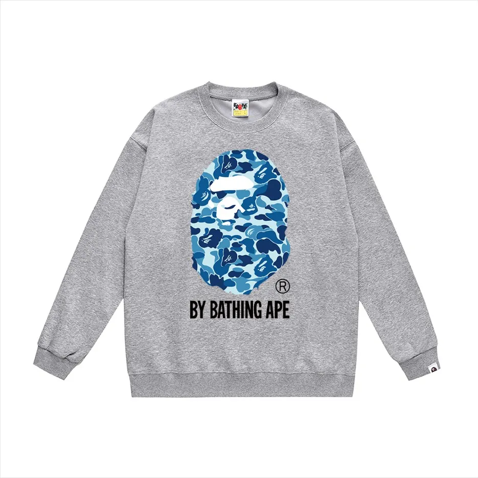 P150 model number SC451# terry 75 plus velvet 80 (top version) BAPE classic camouflage ape head letter printed round neck sweatshirt. Made of 350g large terry (drop shoulder large version) fabric, soft texture and no pilling. Imported environmentally friendly printing glue, bright and three-dimensional pattern. Quality 💥Same style for men and women. The upper body is trendy. Color: black and blue, white and blue, gray and blue, black and green, white and green, gray and green, black and red, white and red, gray and red. Size: S M L XL XXL