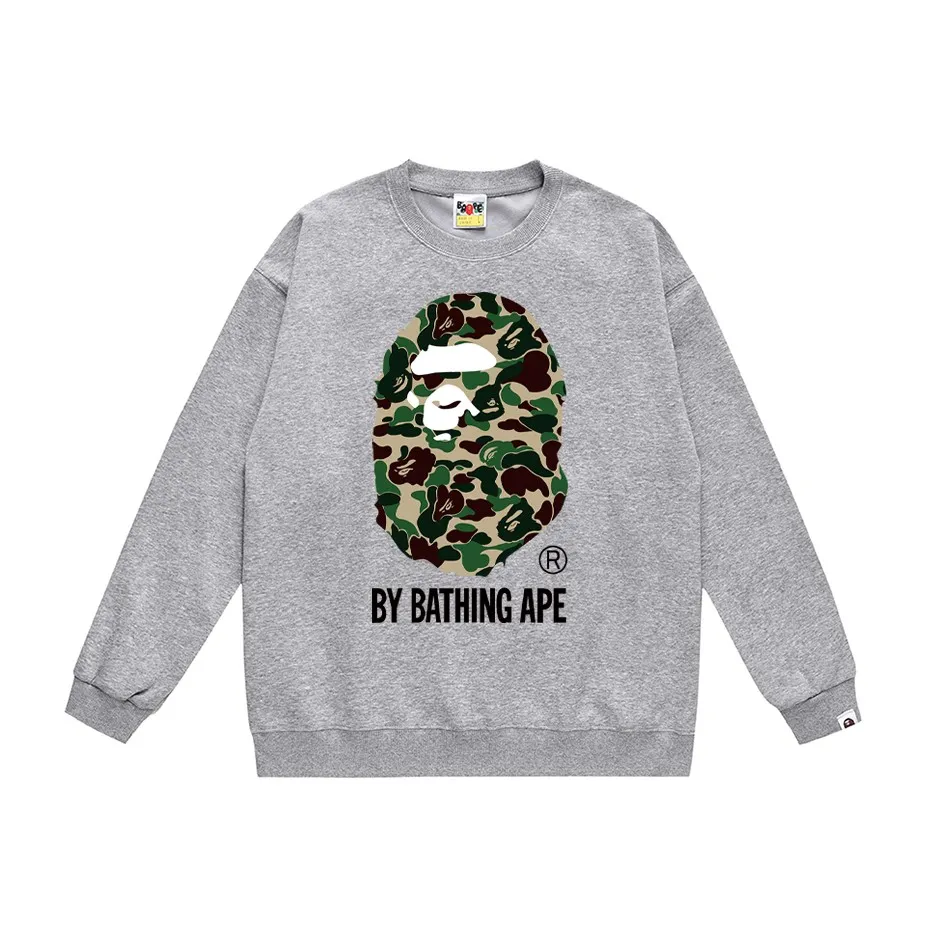 P150 model number SC451# terry 75 plus velvet 80 (top version) BAPE classic camouflage ape head letter printed round neck sweatshirt. Made of 350g large terry (drop shoulder large version) fabric, soft texture and no pilling. Imported environmentally friendly printing glue, bright and three-dimensional pattern. Quality 💥Same style for men and women. The upper body is trendy. Color: black and blue, white and blue, gray and blue, black and green, white and green, gray and green, black and red, white and red, gray and red. Size: S M L XL XXL