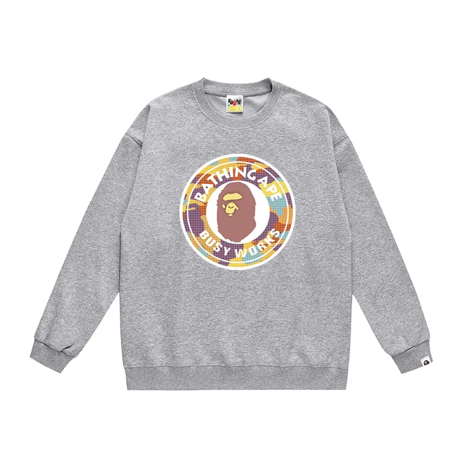 P170 model number SC318# terry 80 plus velvet 85 (top version) BAPE ape head letter printed round neck sweatshirt. Made of 350g large terry (drop shoulder large version) fabric. The texture is soft and non-pilling. Imported environmentally friendly printing glue. The pattern is bright and three-dimensional. Quality 💥Same style for men and women. The upper body is trendy. Color: black white gray Size: S M L XL XXL