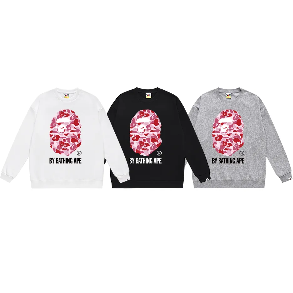 P150 model number SC451# terry 75 plus velvet 80 (top version) BAPE classic camouflage ape head letter printed round neck sweatshirt. Made of 350g large terry (drop shoulder large version) fabric, soft texture and no pilling. Imported environmentally friendly printing glue, bright and three-dimensional pattern. Quality 💥Same style for men and women. The upper body is trendy. Color: black and blue, white and blue, gray and blue, black and green, white and green, gray and green, black and red, white and red, gray and red. Size: S M L XL XXL