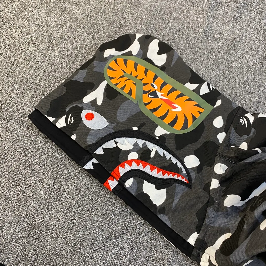 💰440 BAPE double hood camouflage luminous classic design printing custom fabrics couple model: S—XXL [gray white]