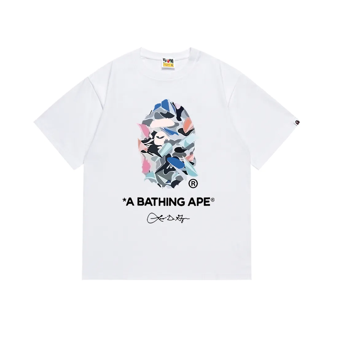P110 SC008# (top version) BAPE ape head letter printed short-sleeved T-shirt Japanese trendy brand for men. Made of 260 grams of high-quality high-woven pure cotton fabric. Double yarn combed. The texture is soft and non-pilling. Imported environmentally friendly printing glue. The pattern is bright and three-dimensional. Quality 💥Same style for men and women. The upper body is trendy. Color: black and white. Size: S M L XL XXL