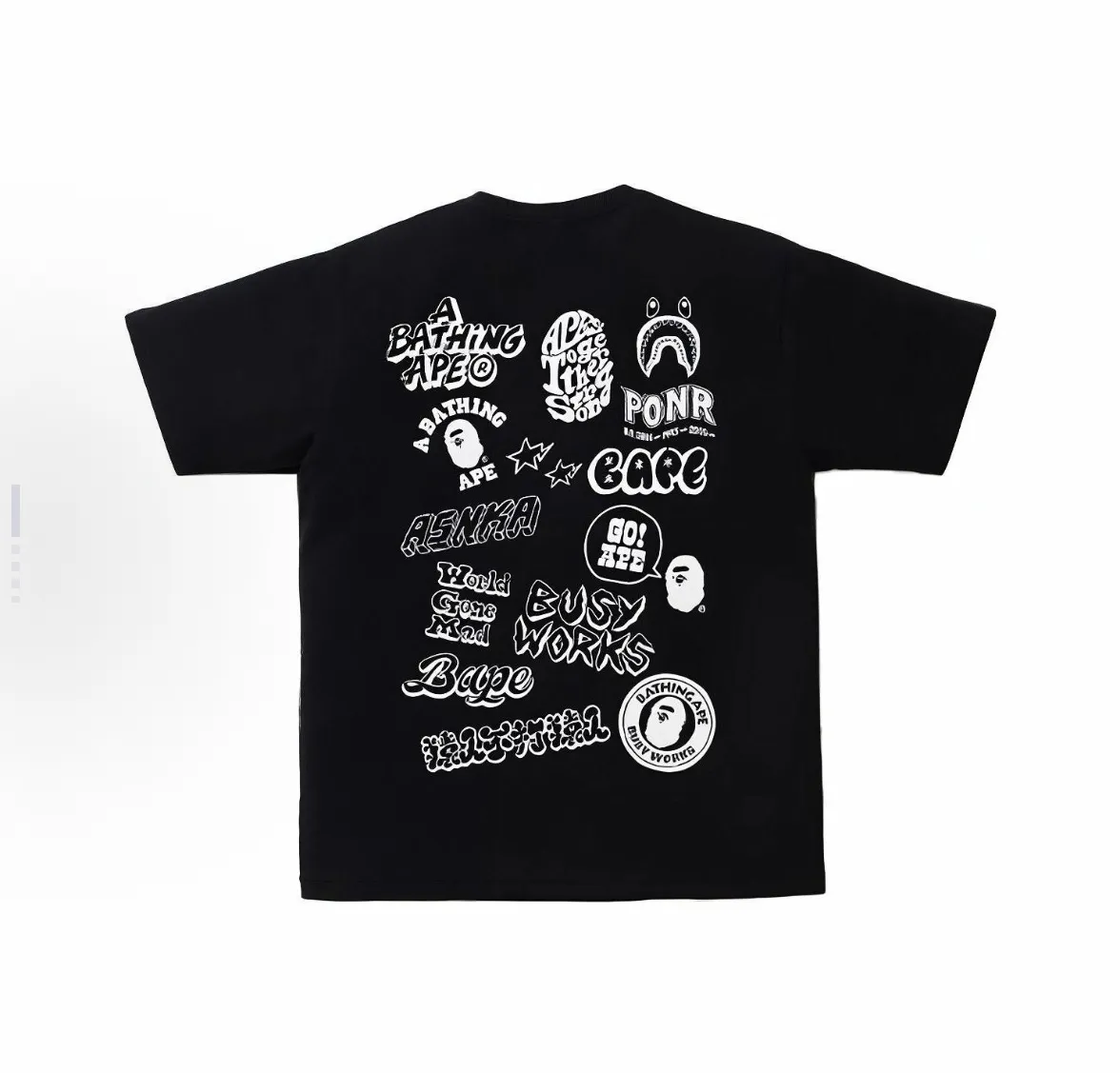 P110 001077 A BATHING APE BAPE Bicolor Bape Graffiti Tee two-color back graffiti printed round neck short-sleeved T-shirt, same style for men and women, size smlxlxxl, black and white
