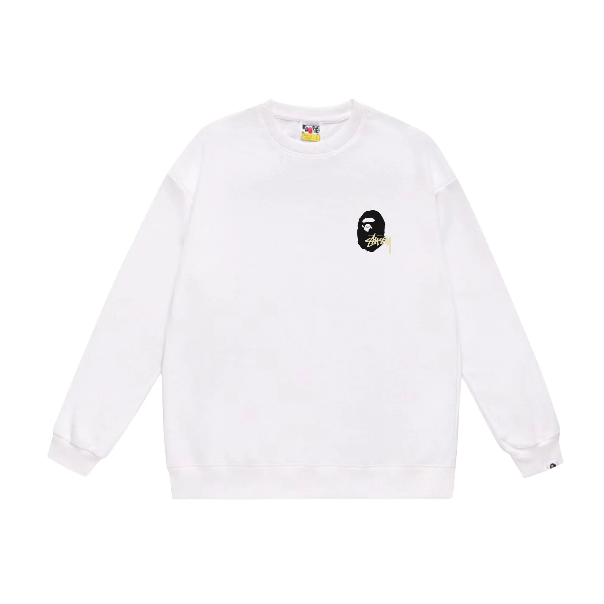 P150 model number SC510# terry 75 plus velvet 80 (top version) BAPE×STUSSY co-branded Stussy letter round neck sweatshirt Made of 350 grams of large terry (drop shoulder large version) fabric, soft texture and no pilling Imported environmentally friendly printing glue The pattern is bright and three-dimensional Quality 💥Same style for men and women The upper body is trendy Color: white with black, gray with black Size: S M L XL XXL